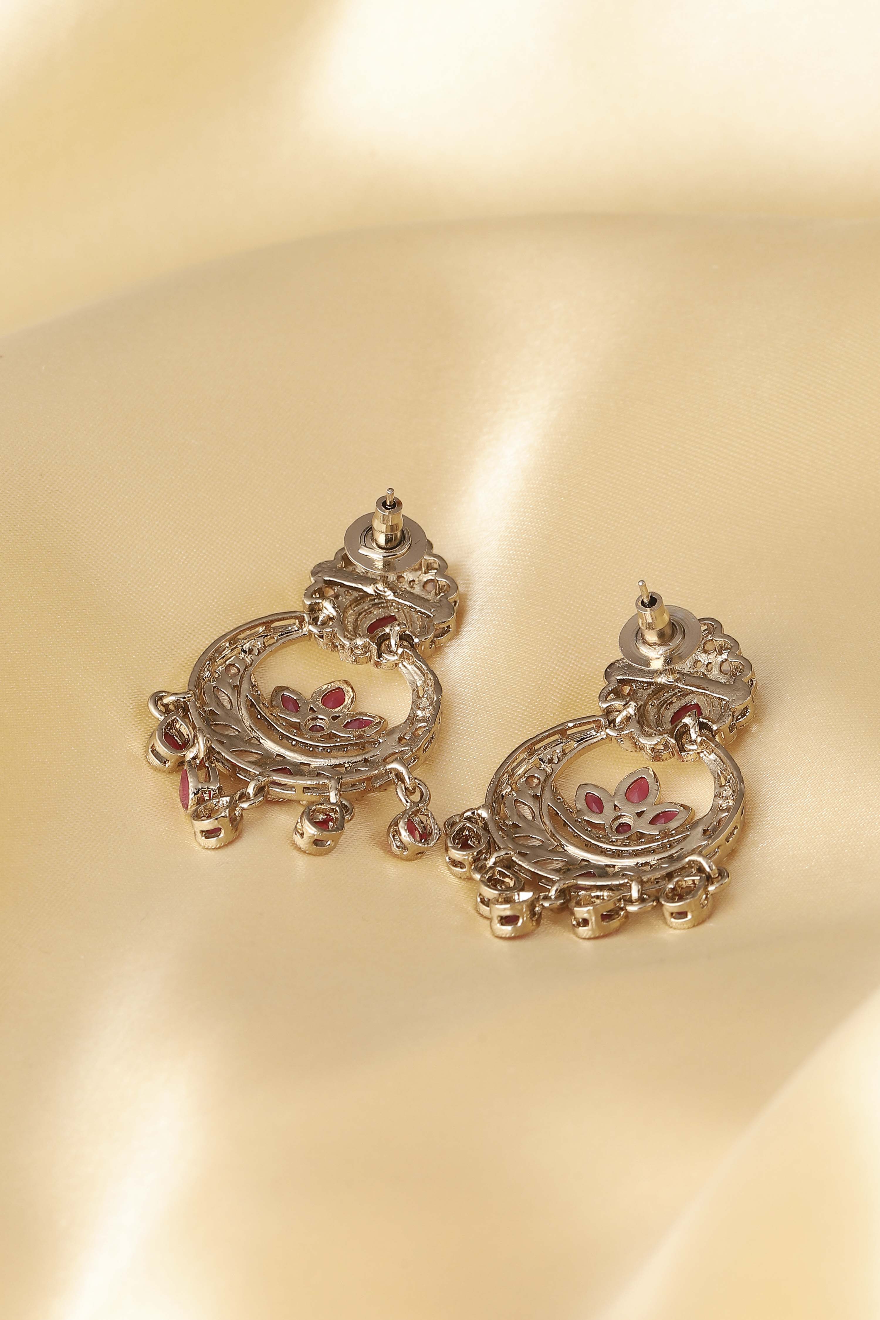 Red Alloy Chaandbali image number 2