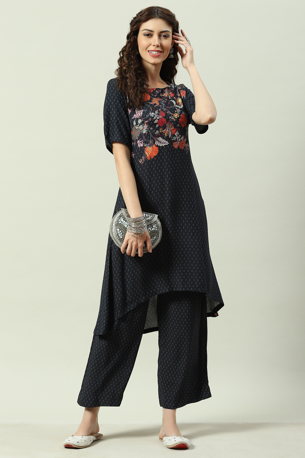 Red Printed LIVA Asymmetric Kurta Palazzo Suit Set image number 6
