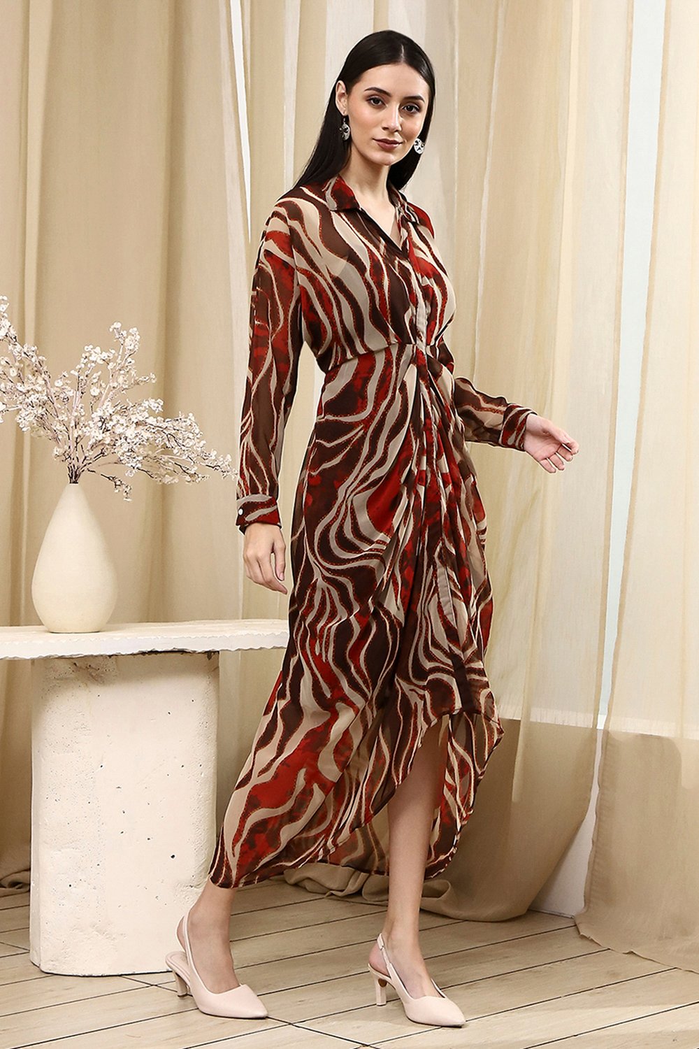 Brown Printed Gathered Tulip Dress image number 4