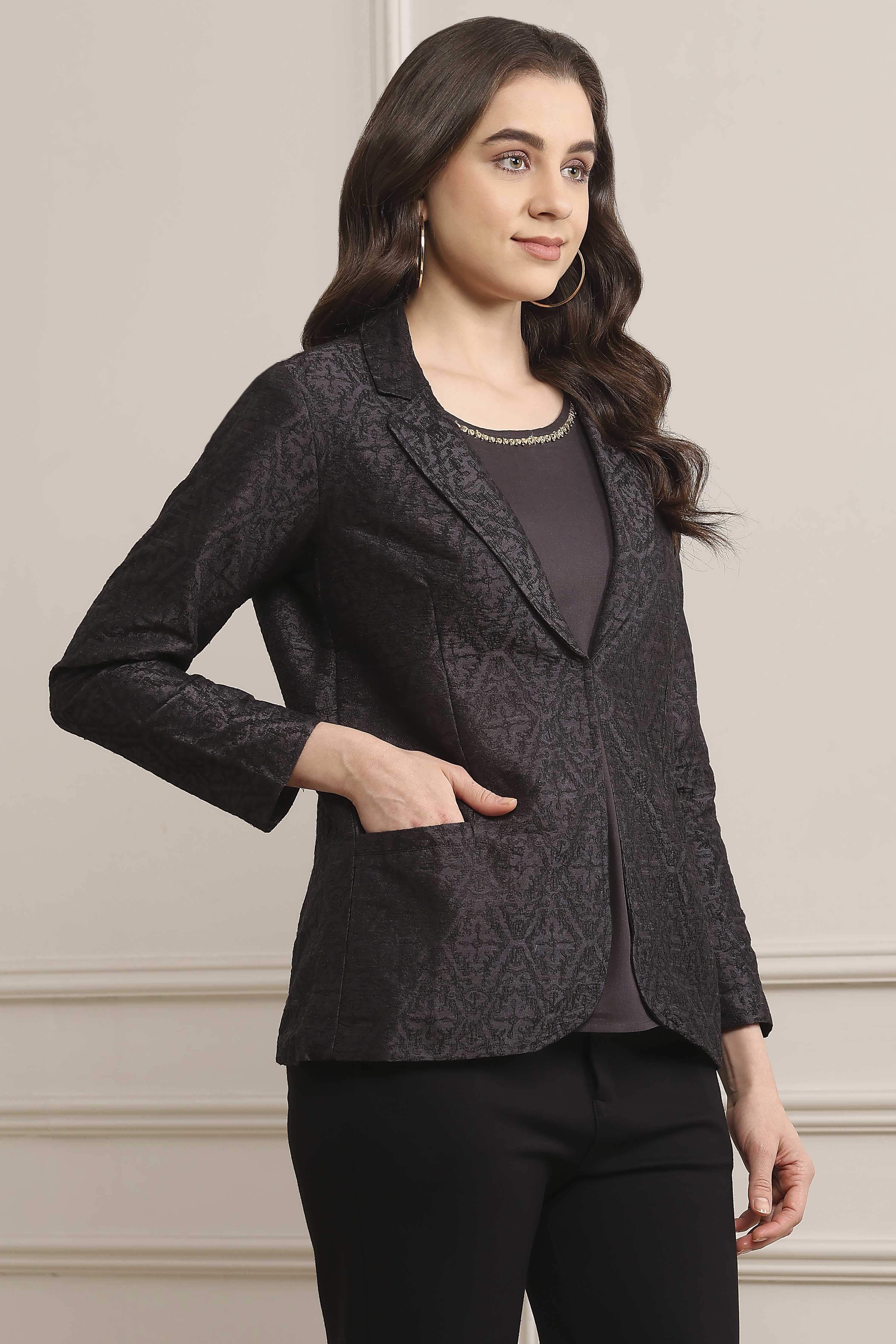 Coral & Black Polyester Embroidered Jacket image number 4