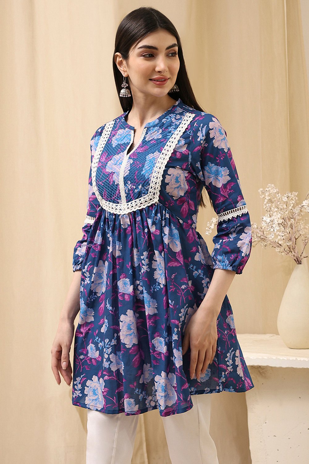 Earthy Blue Cotton Floral Flared Short Kurta image number 2