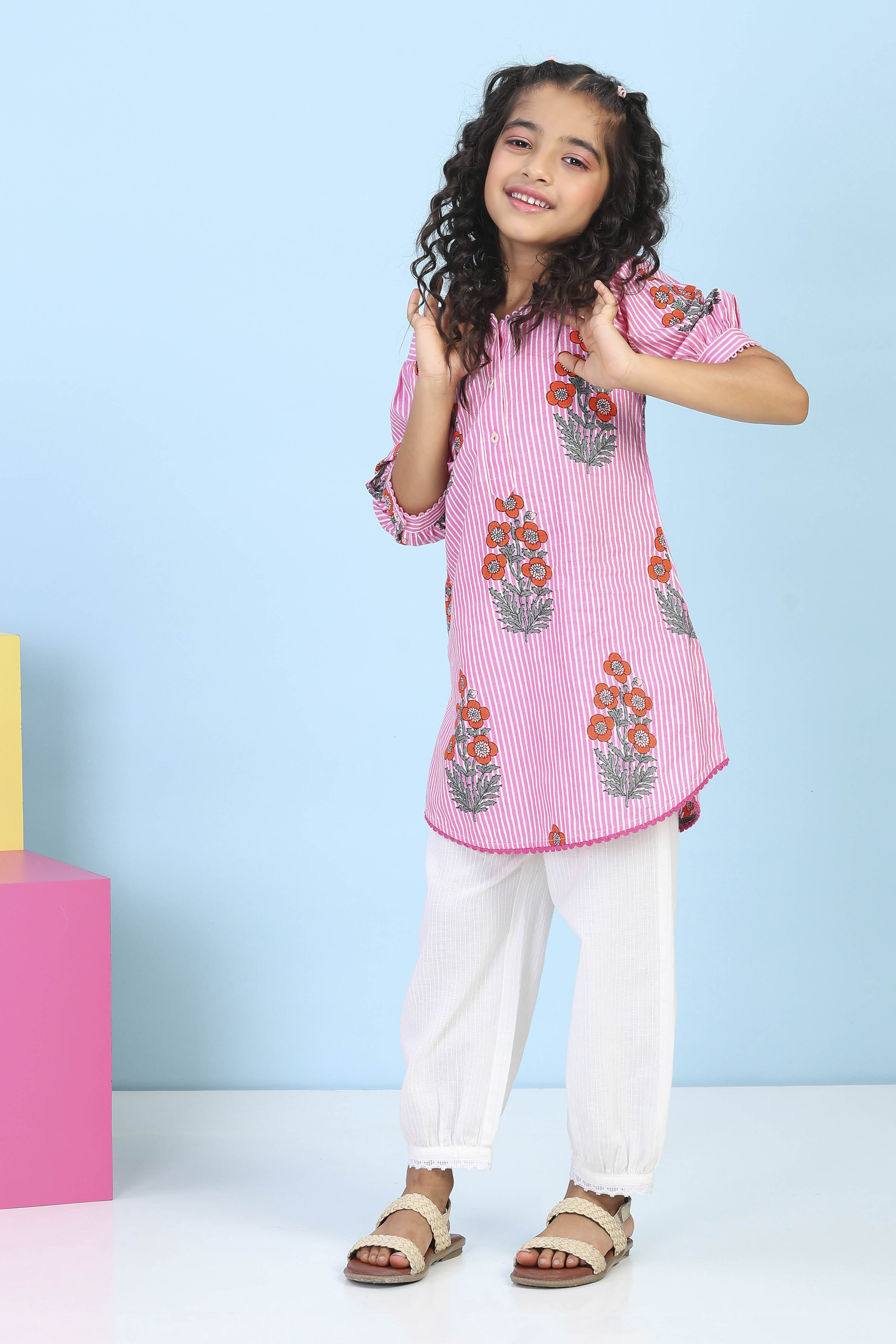 Pink Cotton Printed Straight Suit Set image number 6