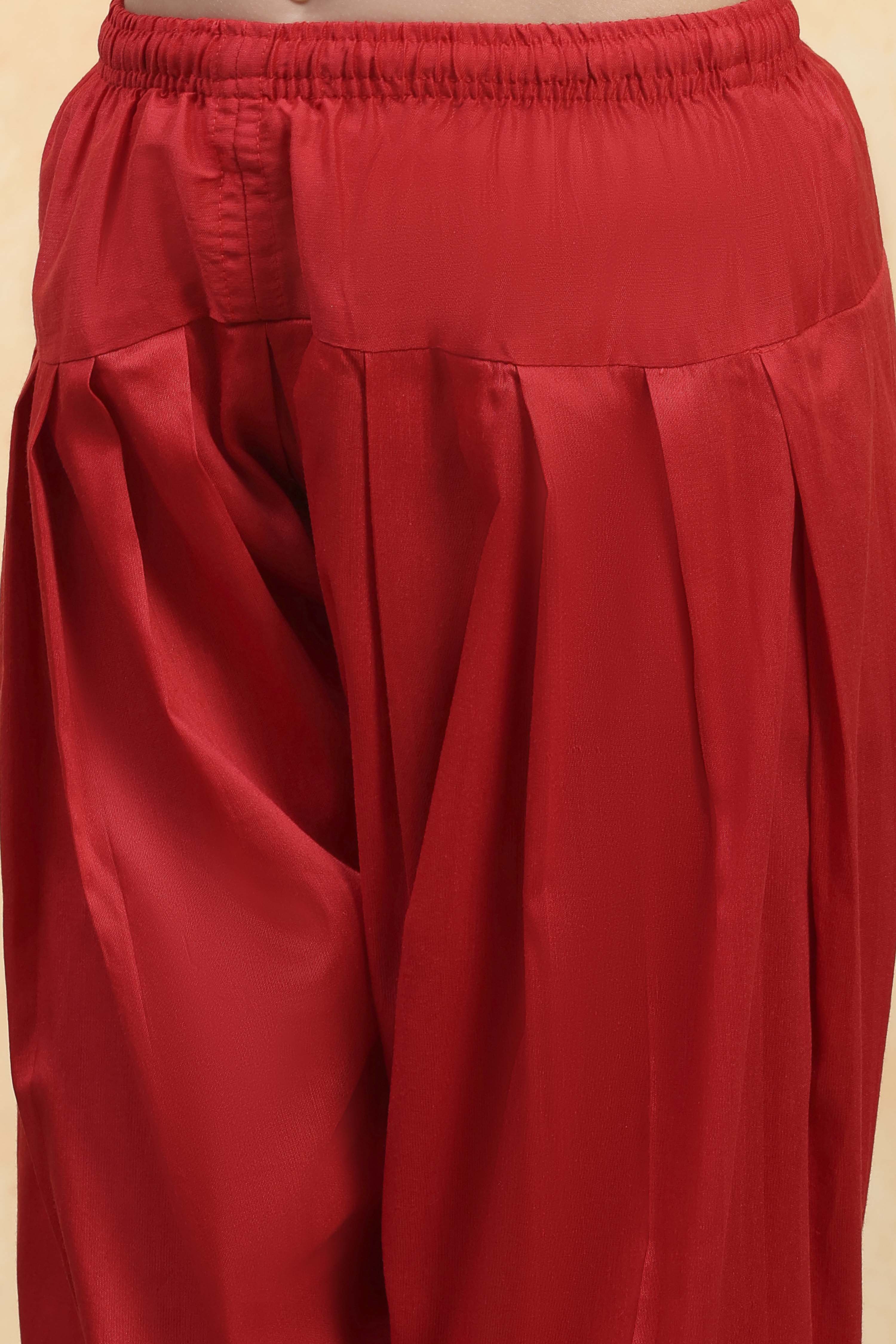 Red Viscose Rayon Solid A-Line Suit Set image number 2