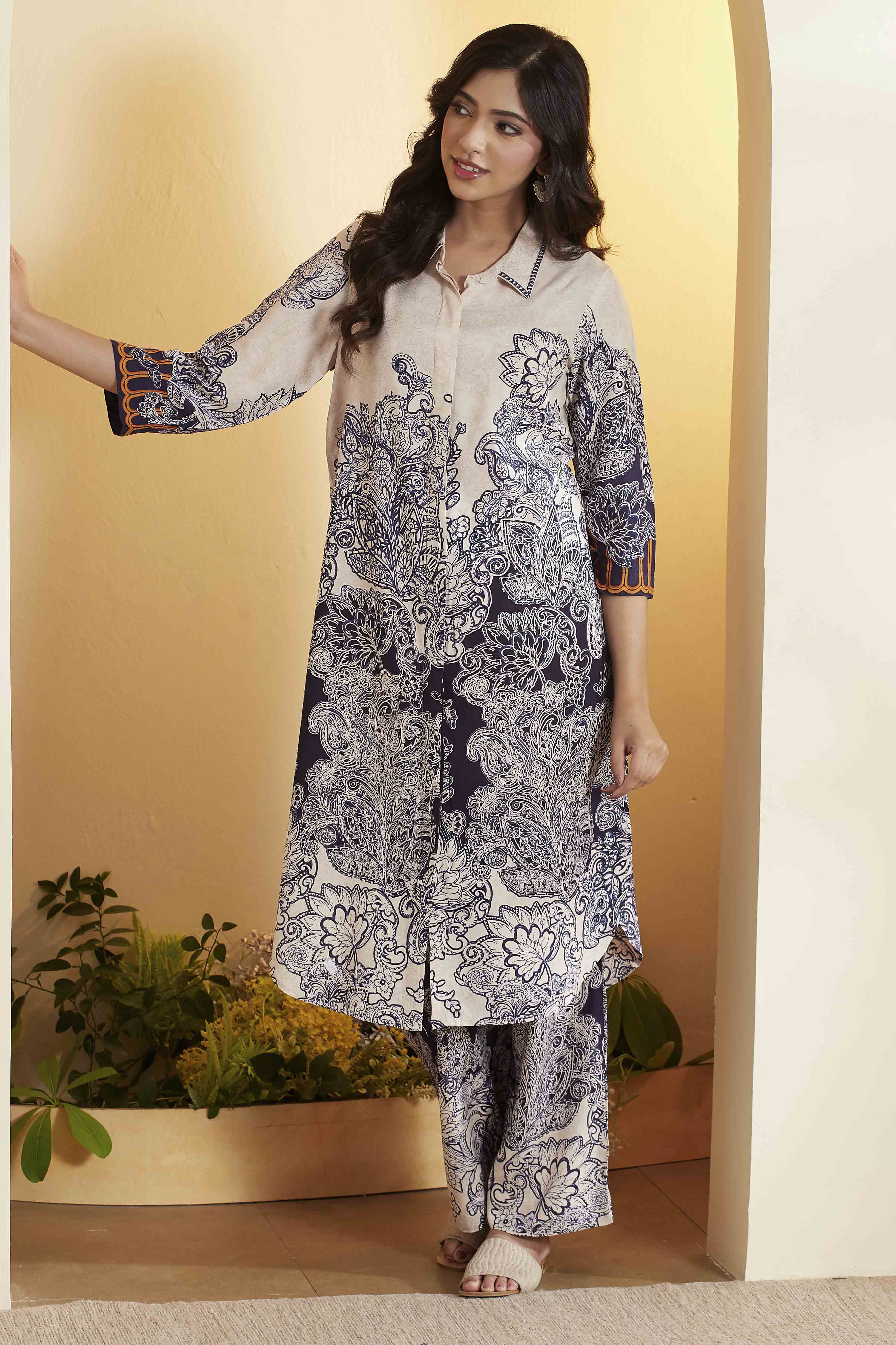 Blue Viscose Rayon Paisley Printed Straight Kurta Set image number 0
