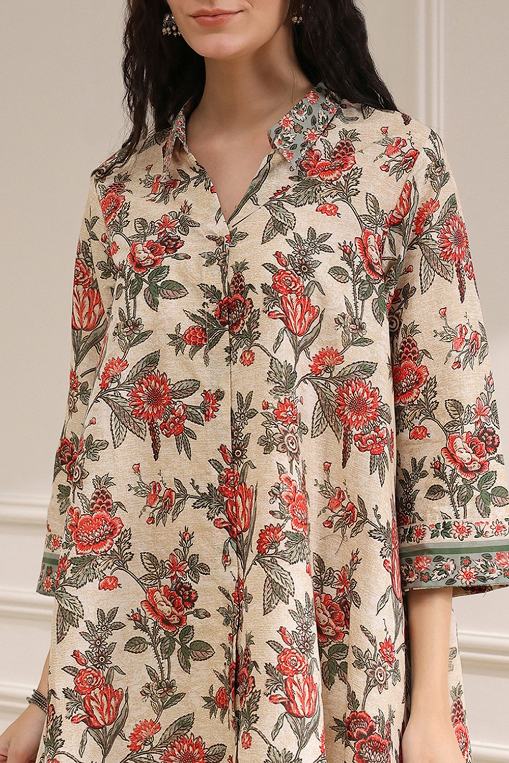 Off-White and Red Cotton A-Line Shirt image number 1
