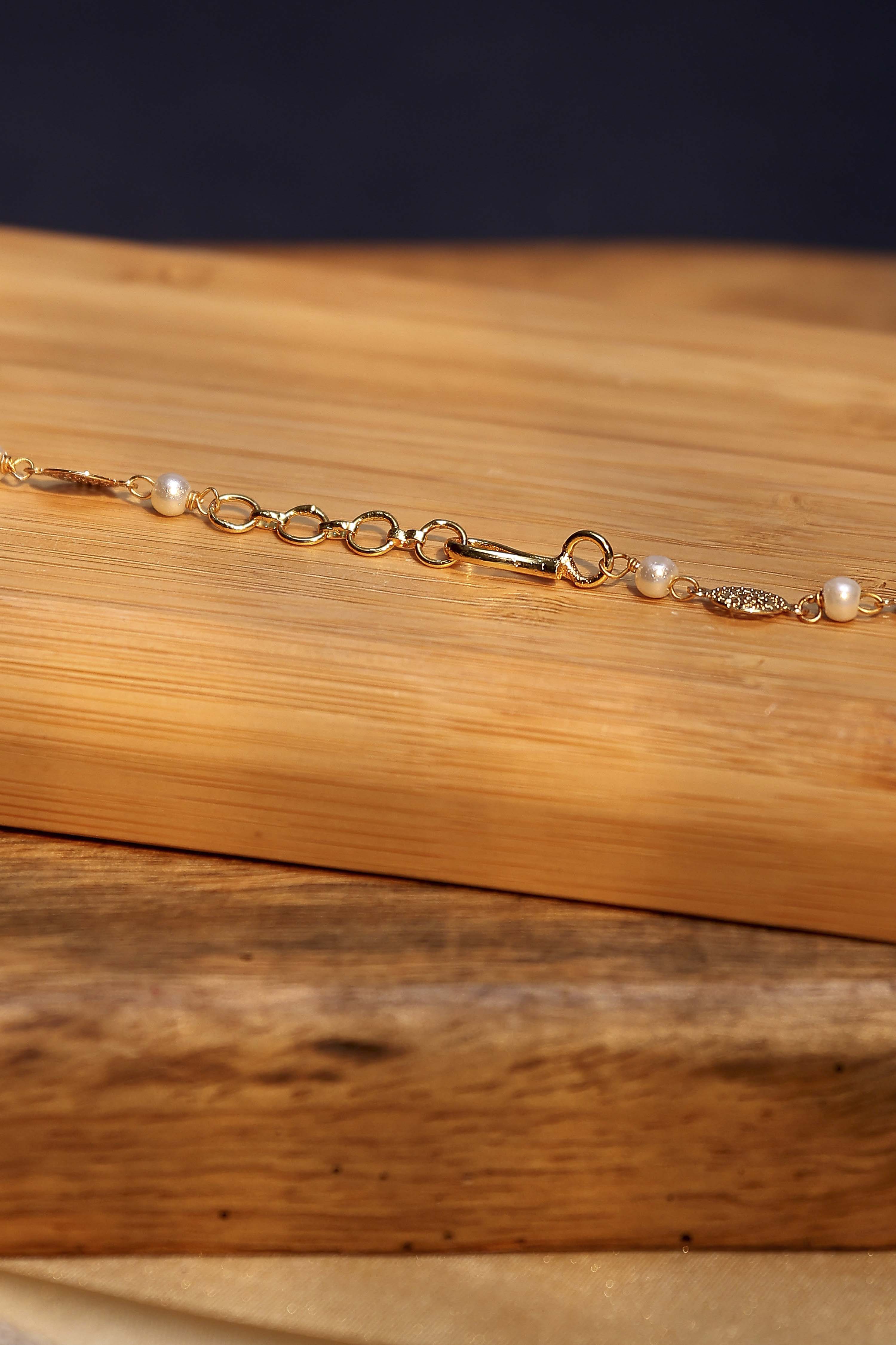 Gold Pearl Brass Necklace image number 2