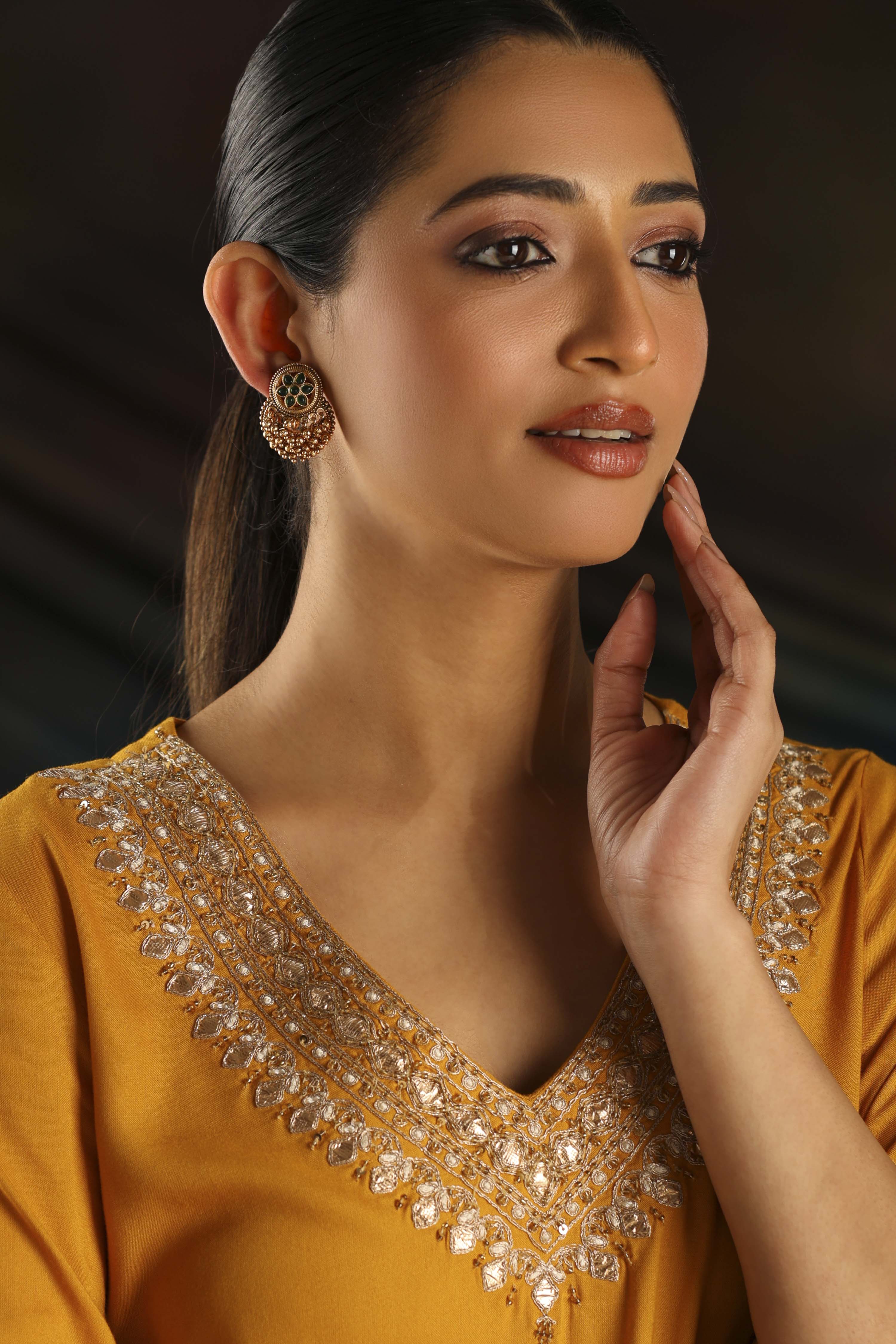 Green Alloy STUDS image number 3