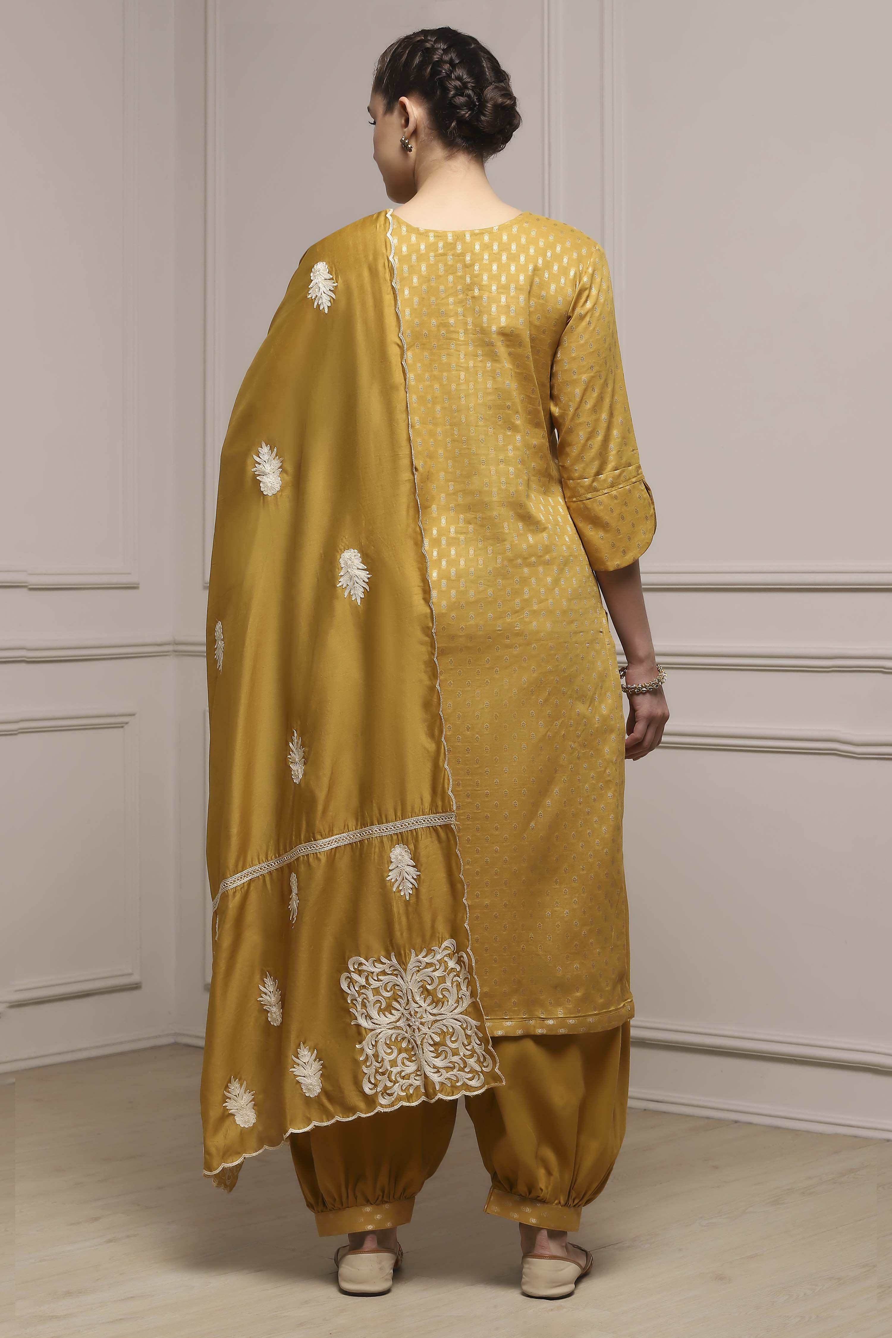 Peach Cotton Blend Thread Embroidered Unstitched Suit Set image number 5