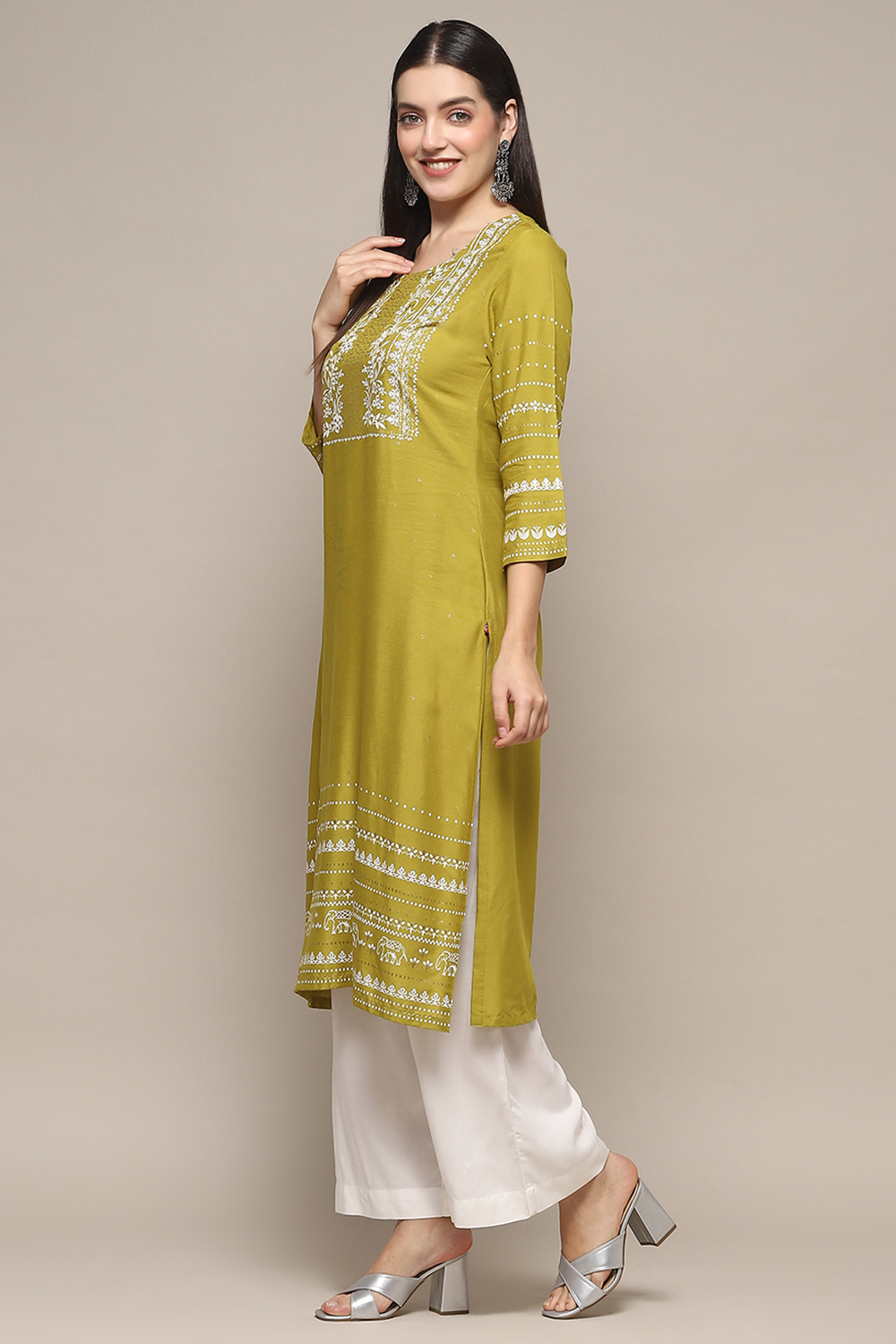 Pink Rayon flax Relaxed Kurta Palazzo Suit Set image number 3