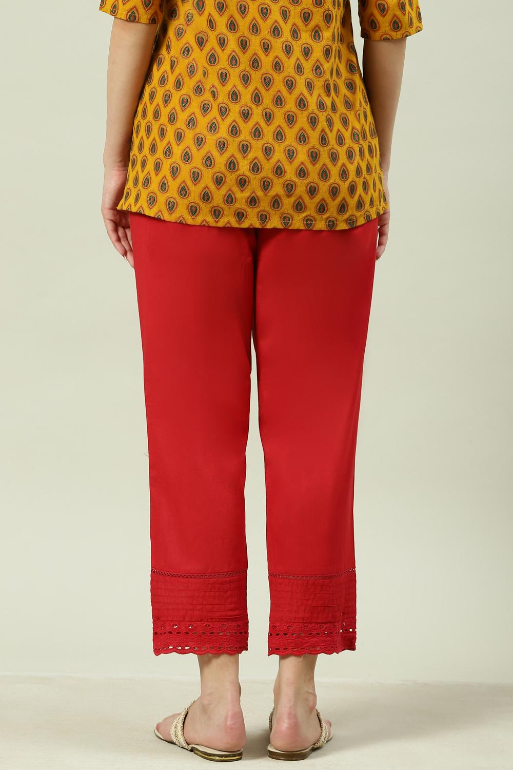 Off White Cotton Regular Pants image number 4