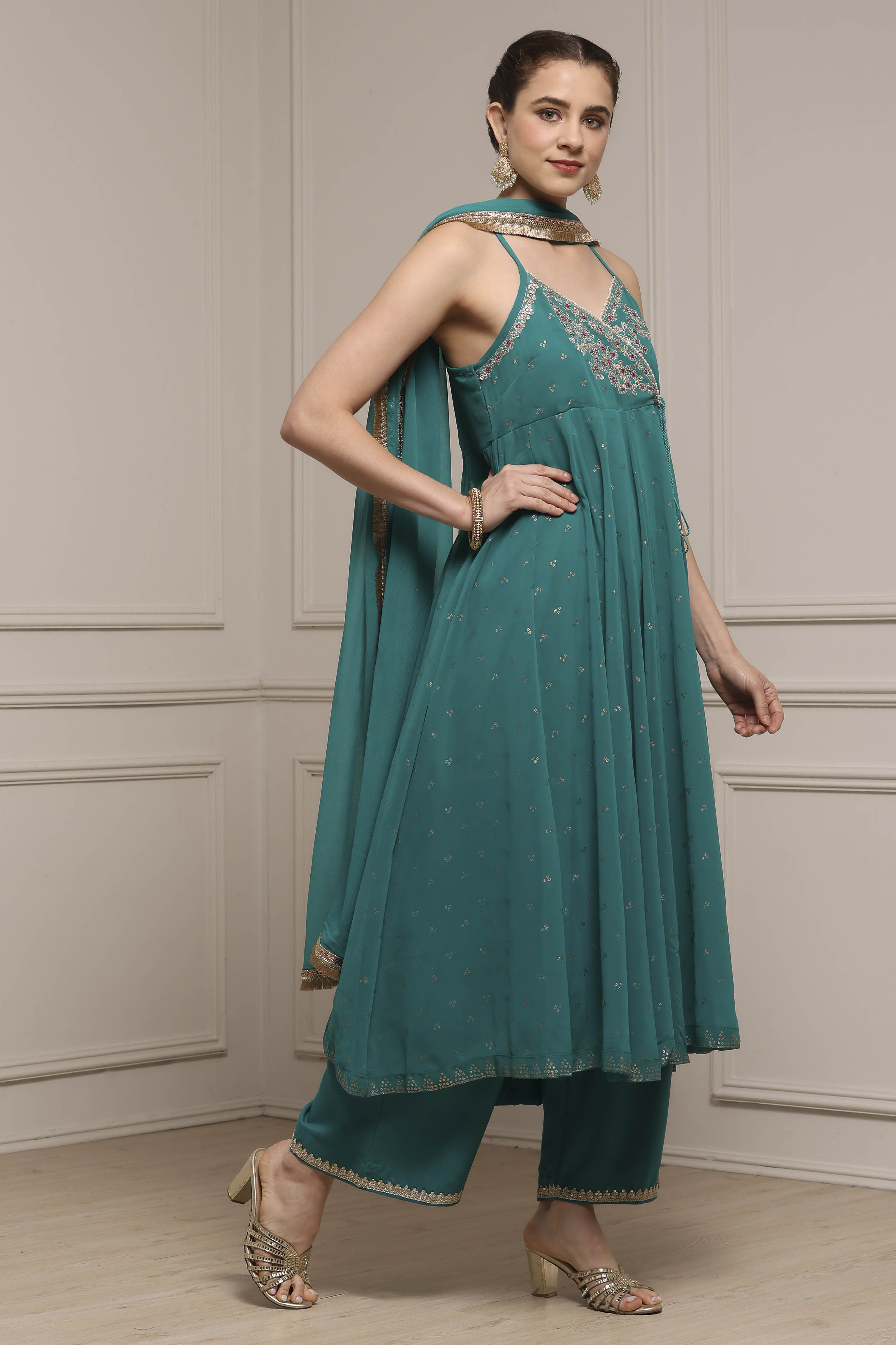 Emarlend Green Polyester Kalidar Printed Suit Set image number 5