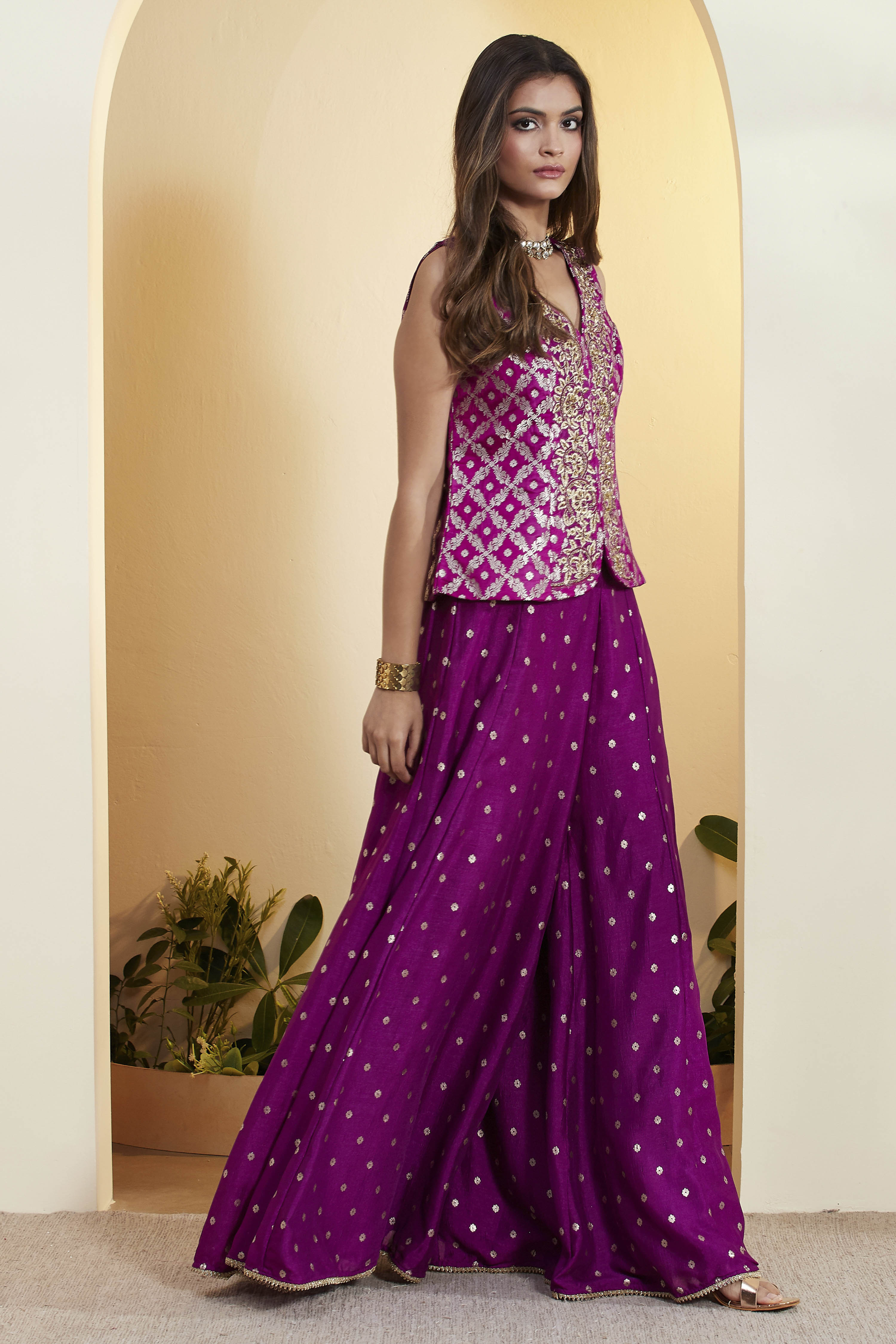 Black Viscose Rayon Embroidered Fusion Set image number 5