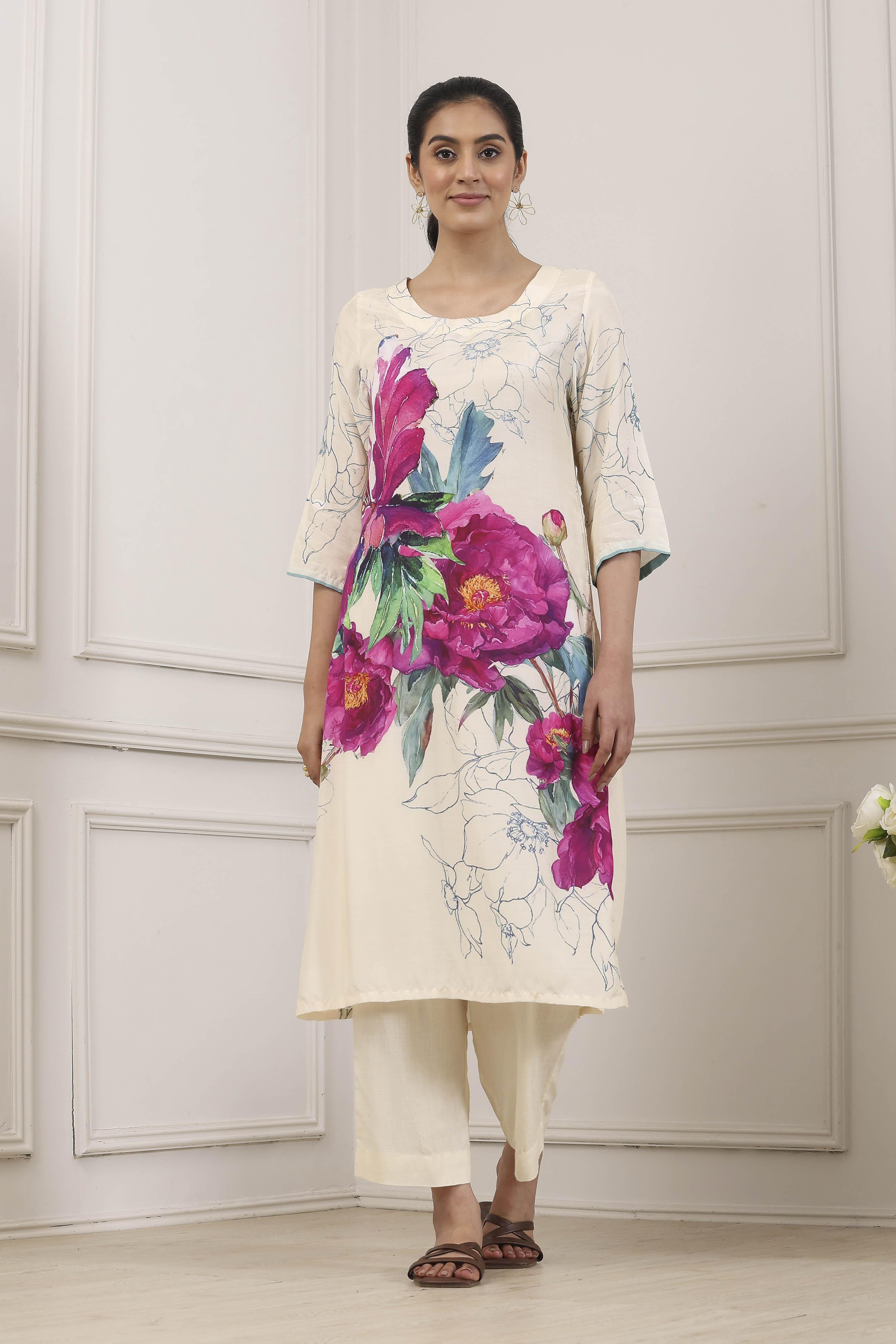 White & Pink Floral Printed Straight Suit Set image number 0