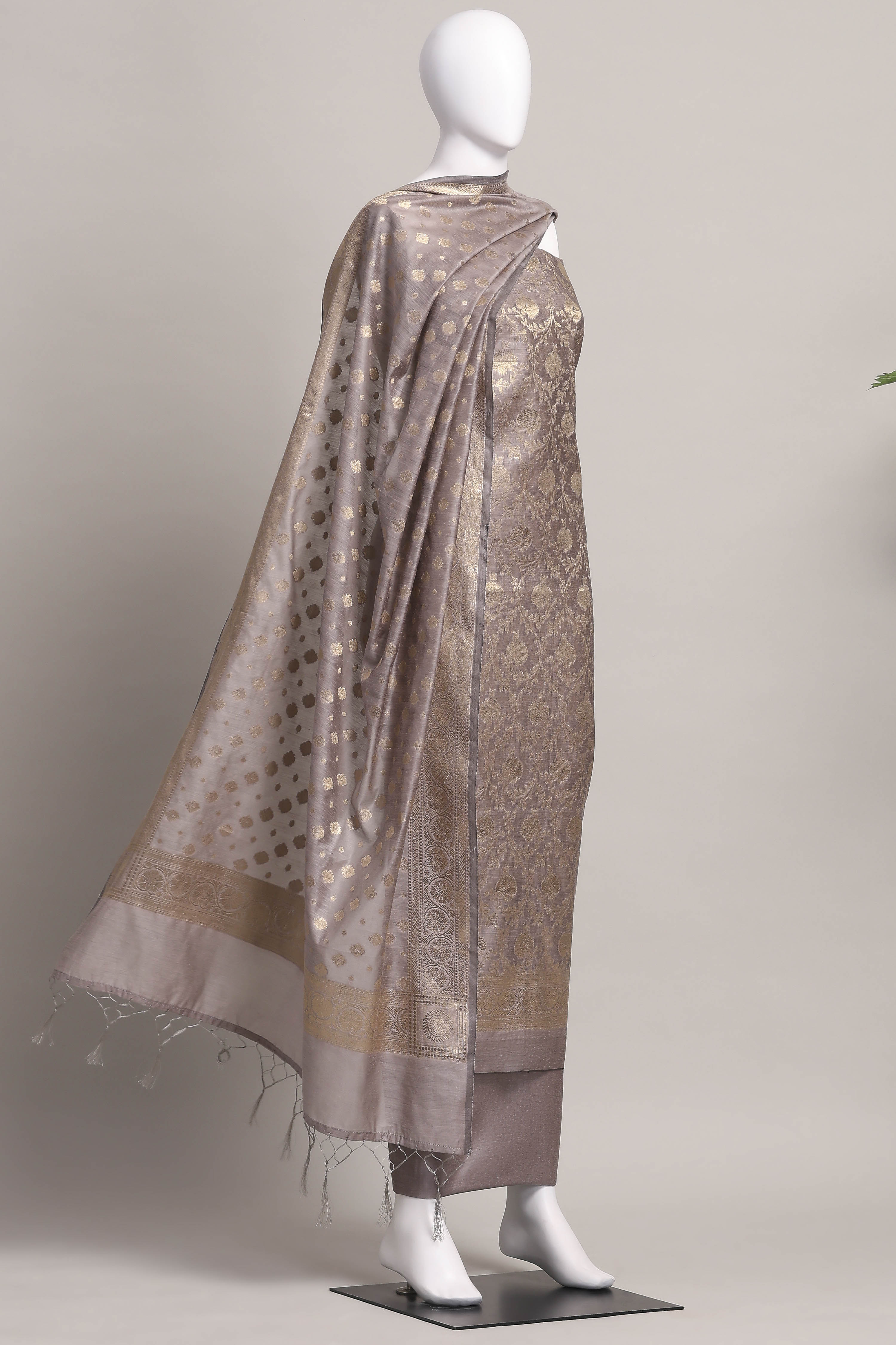 Dusty Mauve Banarasi Chanderi Banarasi Print Unstitched Suit Set image number 4