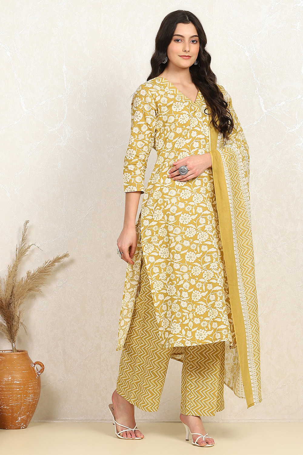 Mustard Cotton Screen Print Unstitched Suit Set image number 6