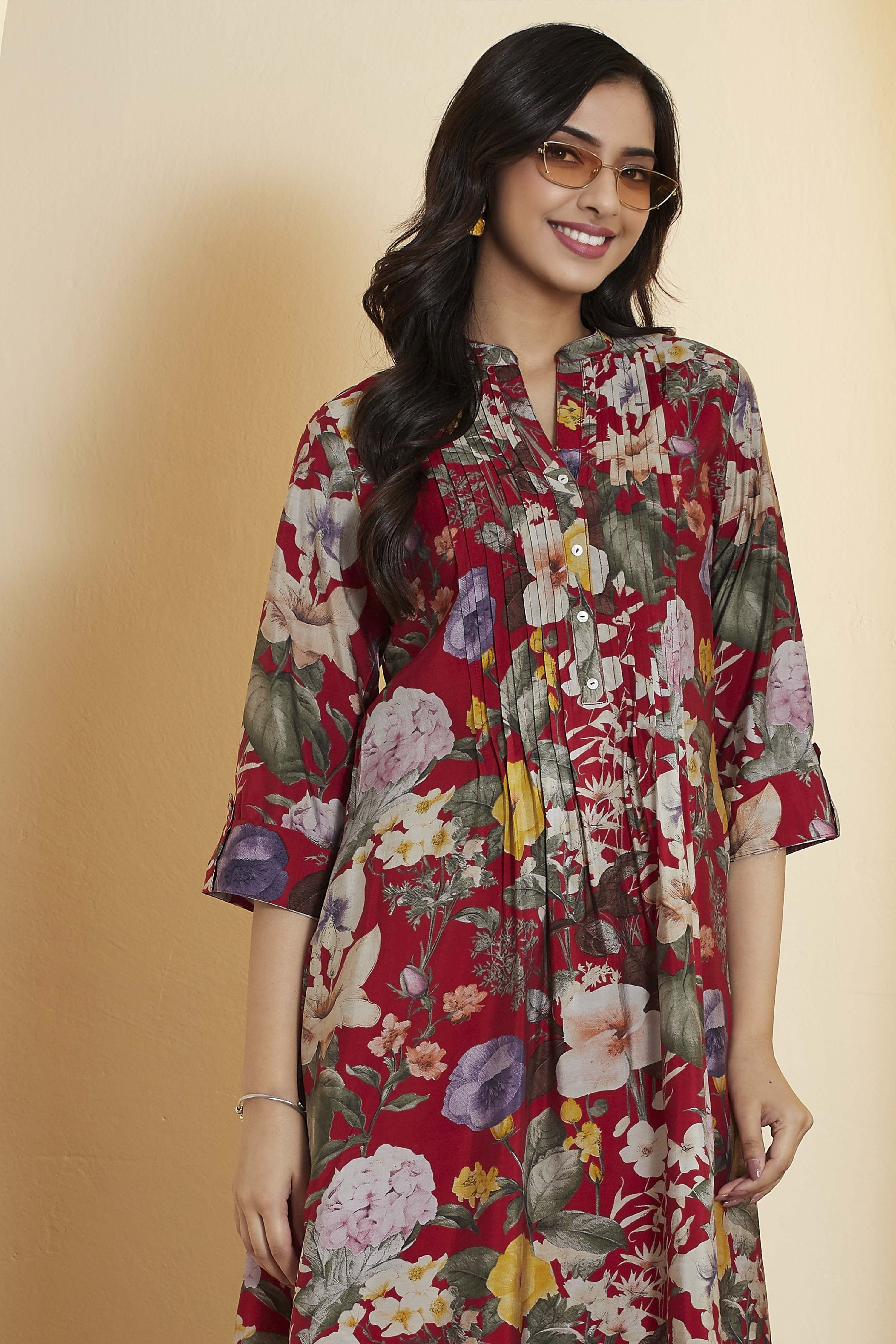 Blue Poly Viscose Floral Printed Straight Kurta image number 1