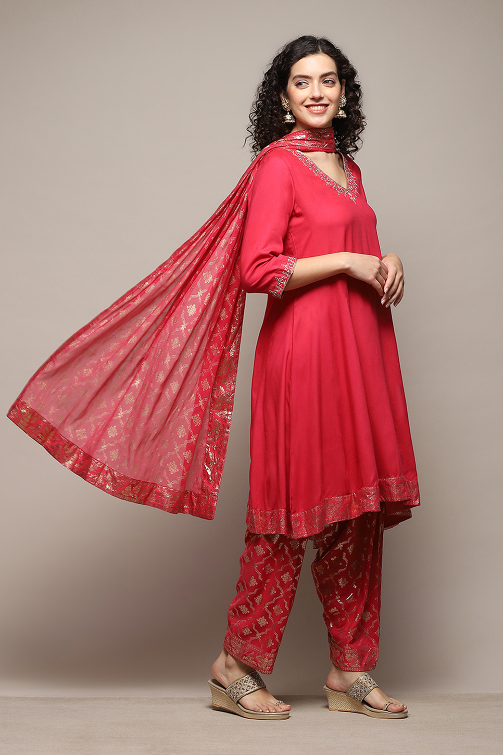 Blue LIVA Kalidar Kurta Salwar Pant Suit Set image number 6