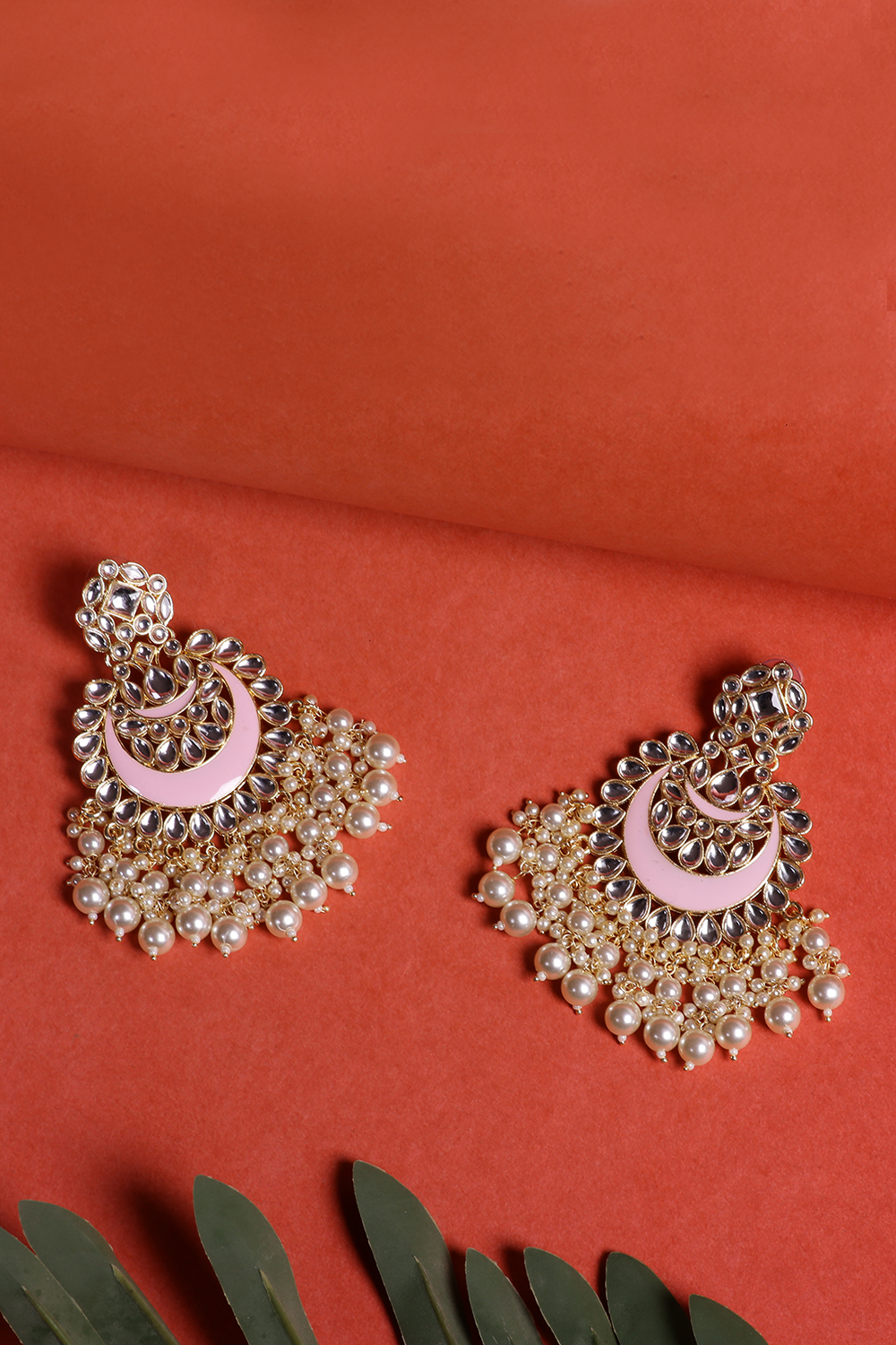 Pink stone with pearl and rose gold finish image number 2
