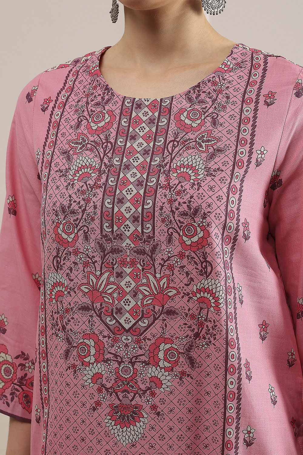 Light Pink Cotton Straight Printed Suit Set image number 1