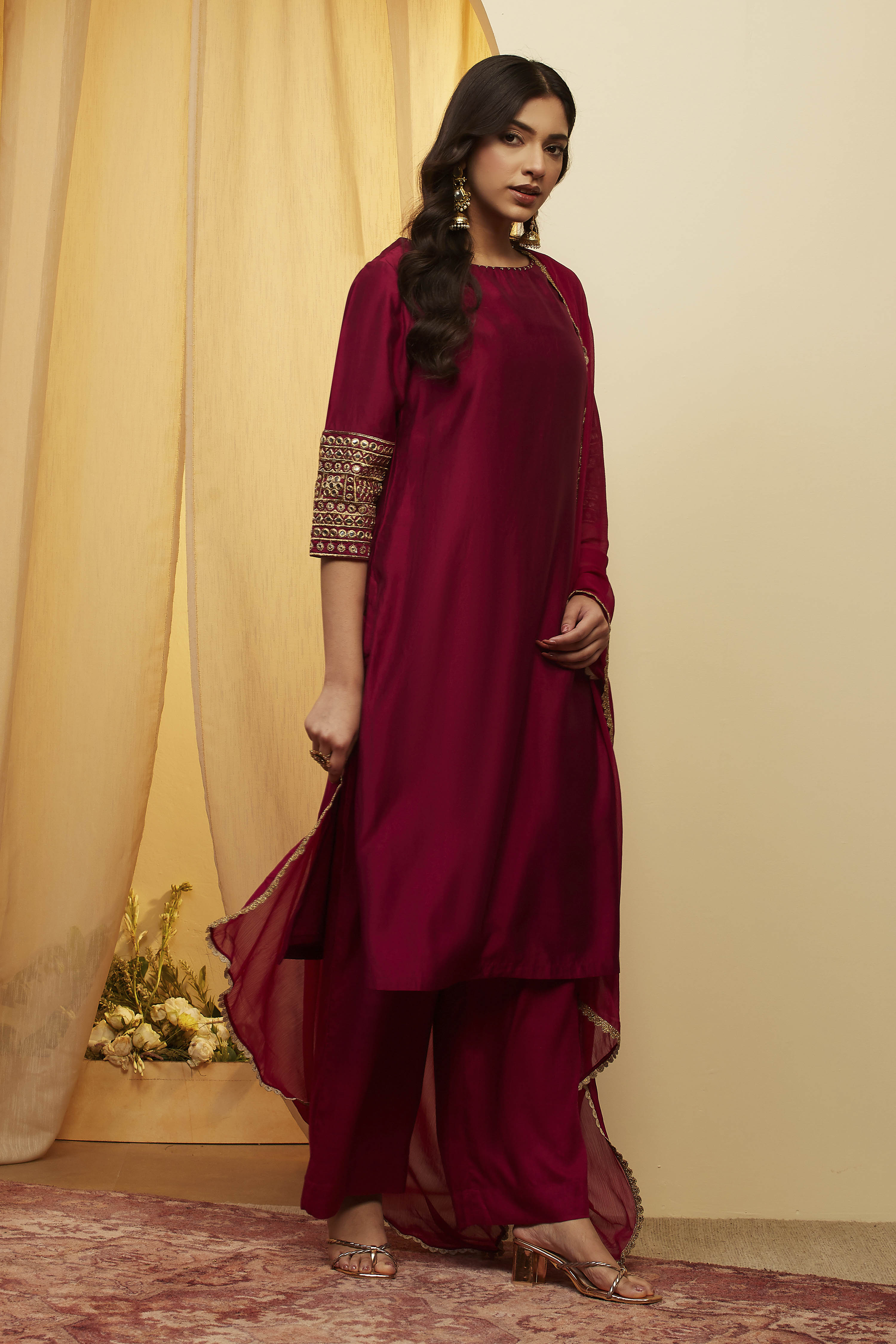 Wine Viscose Blend Straight Suit Set image number 3