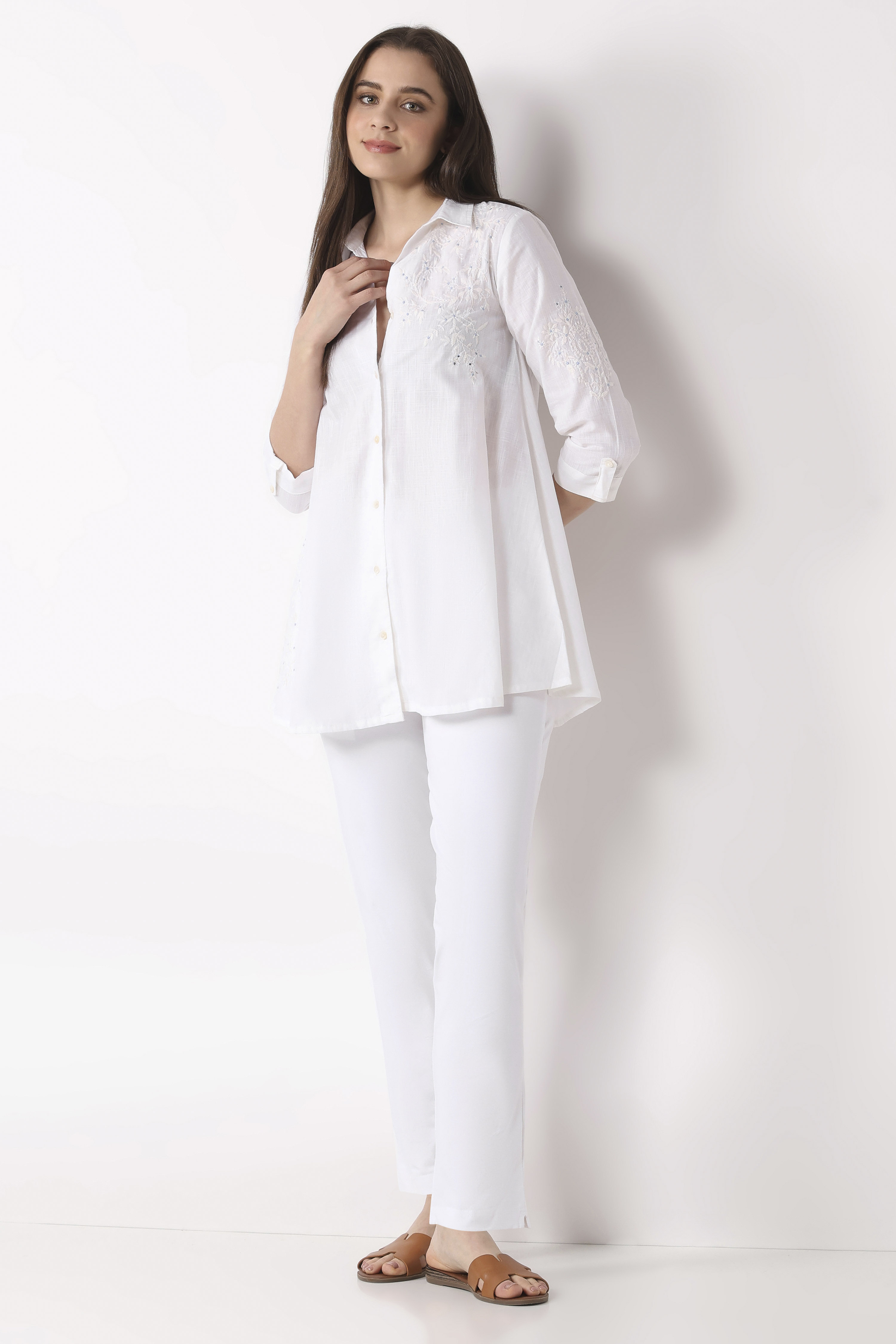 Black Cotton Lycra Fitted Pants image number 0