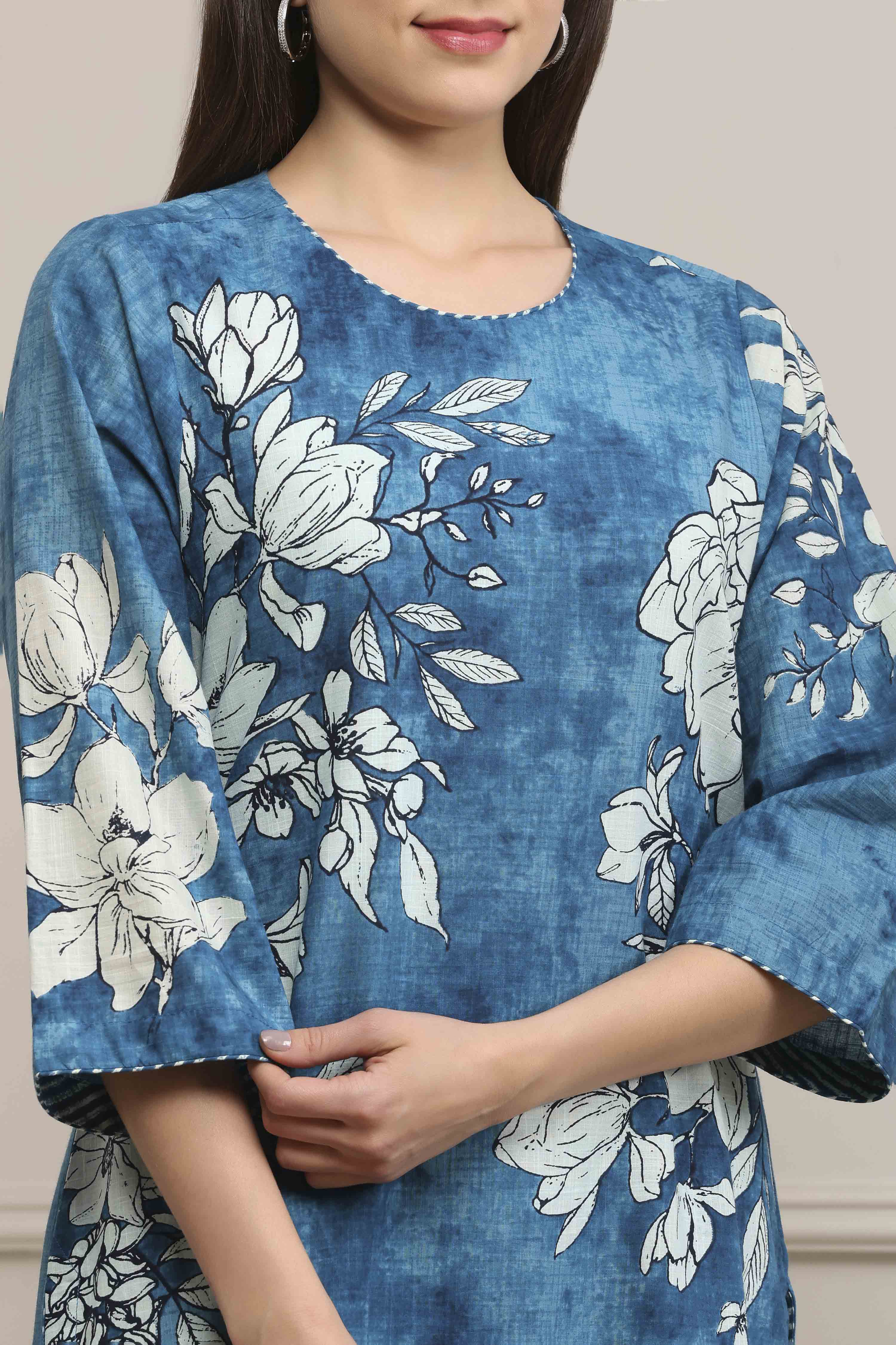 Indigo Blue Cotton Floral Straight Kurta Set image number 1
