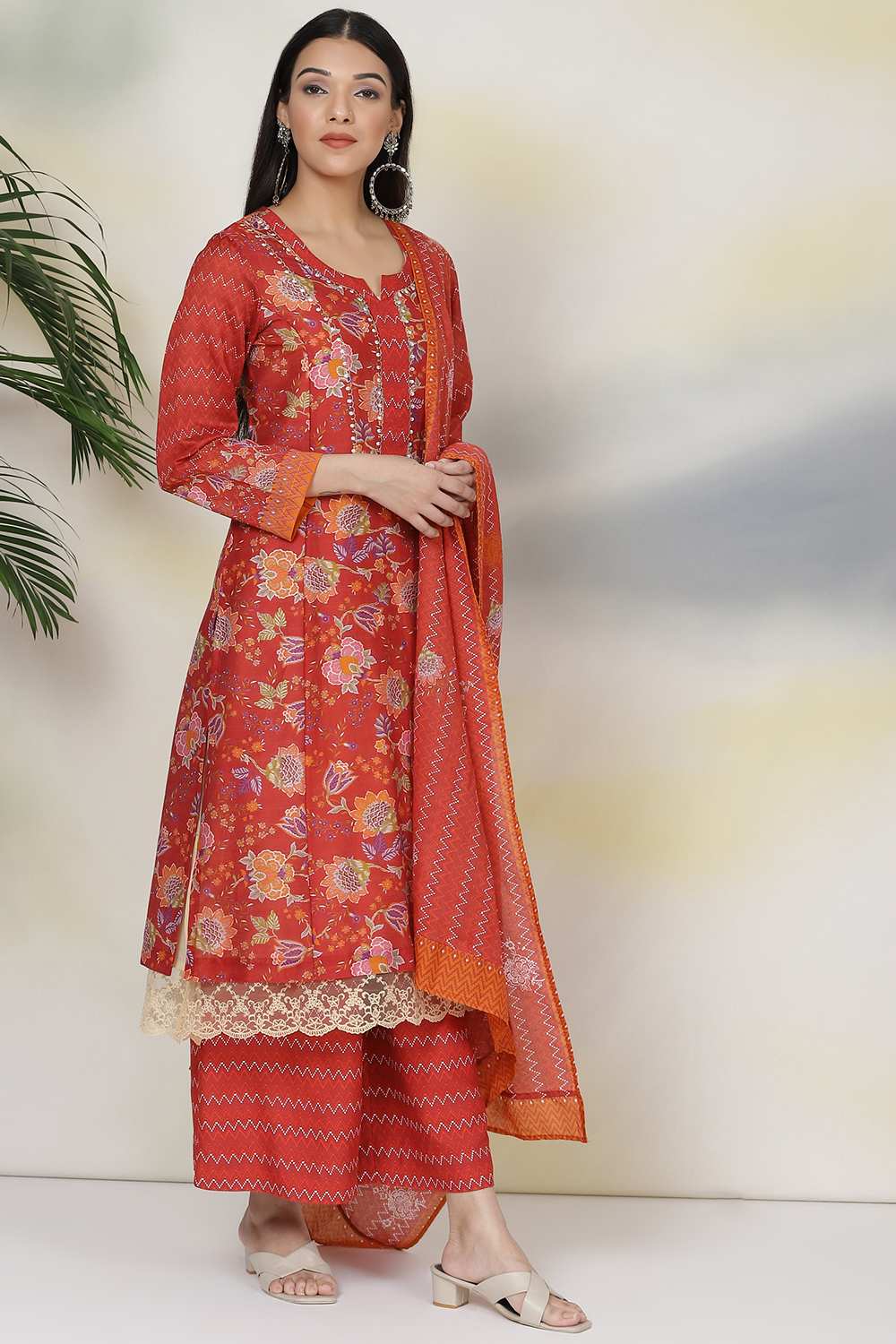 Yellow Cotton Silk Double Layered Kurta Flared Palazzo Suit Set image number 6