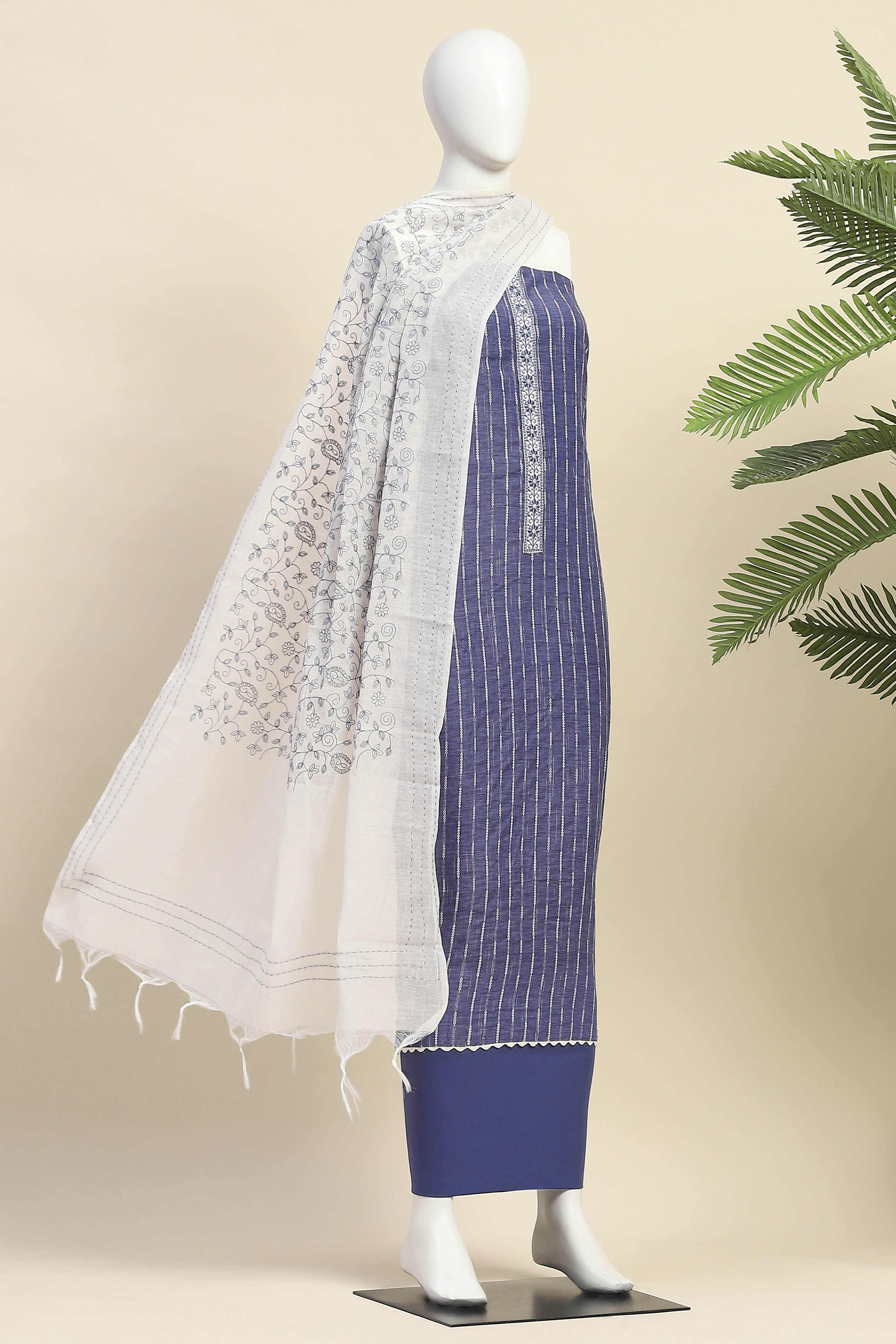 Blue Cotton Printed Unstitched Kurta Set image number 4