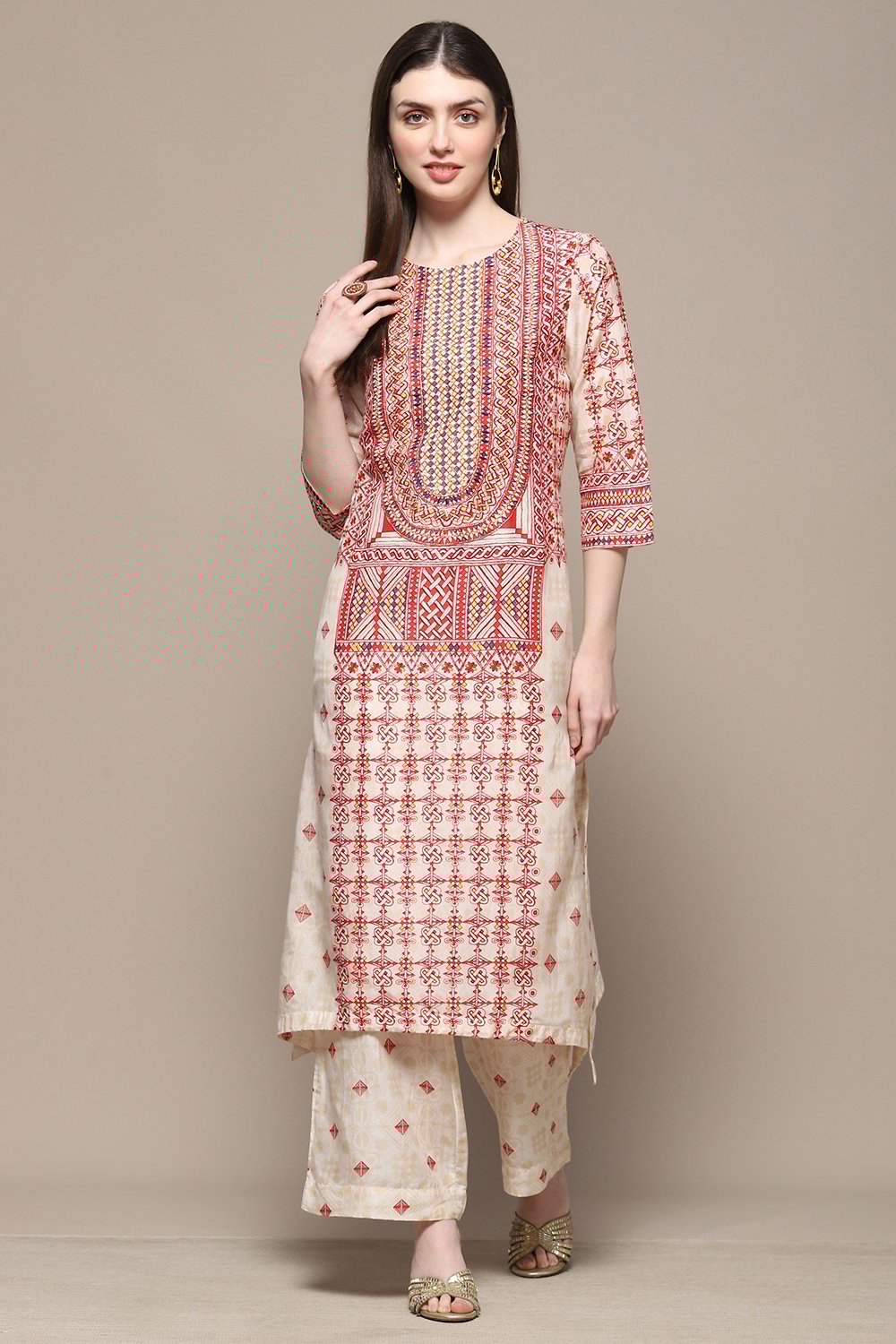 Beige Rayon Asymmetric Kurta & Palazzo Suit Set image number 6
