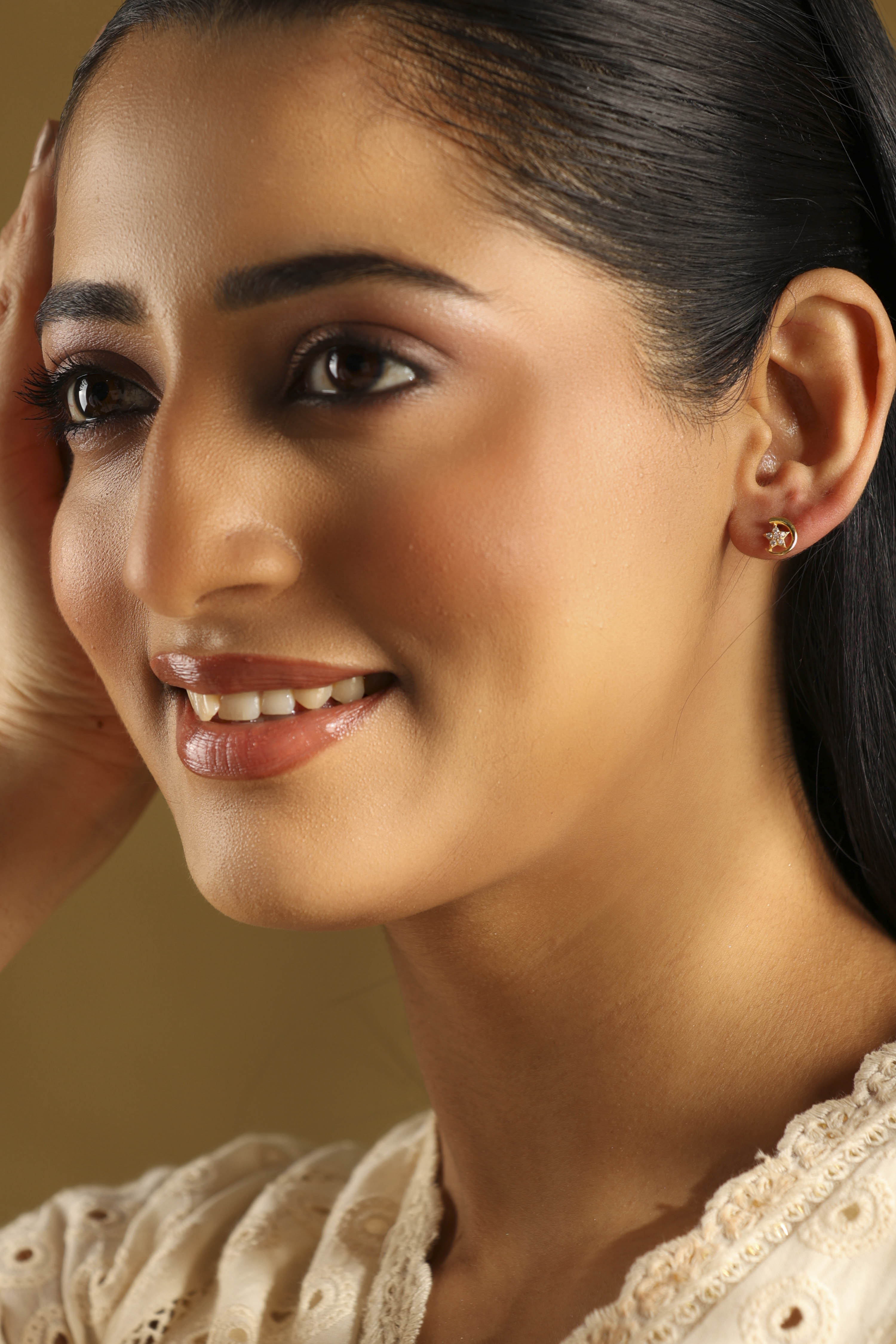 Gold Brass Studs image number 3