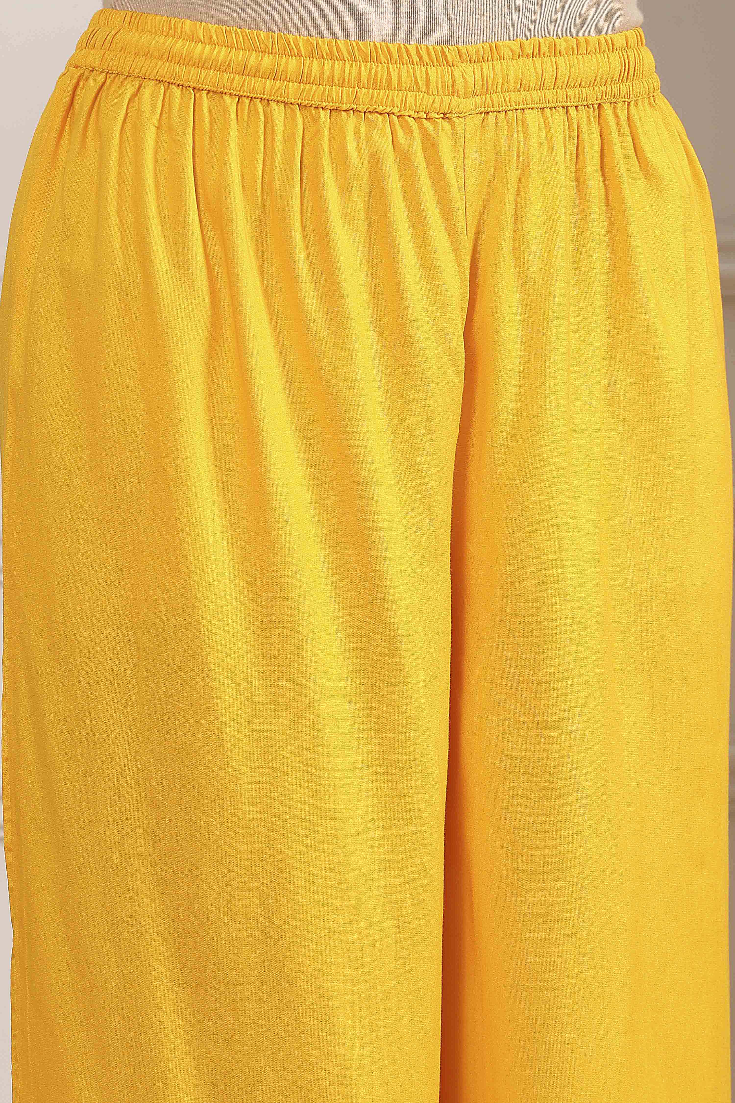 Coral Floral Printed Straight Suit Set image number 2