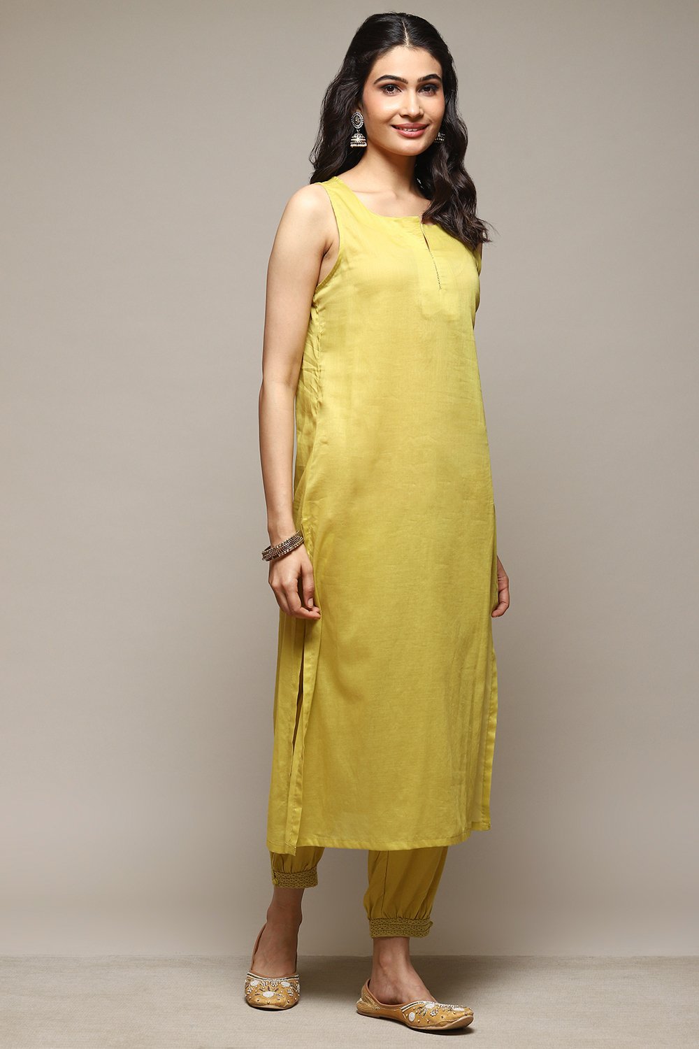 Ivory Cotton Blend Layered Kurta Suit Set image number 1