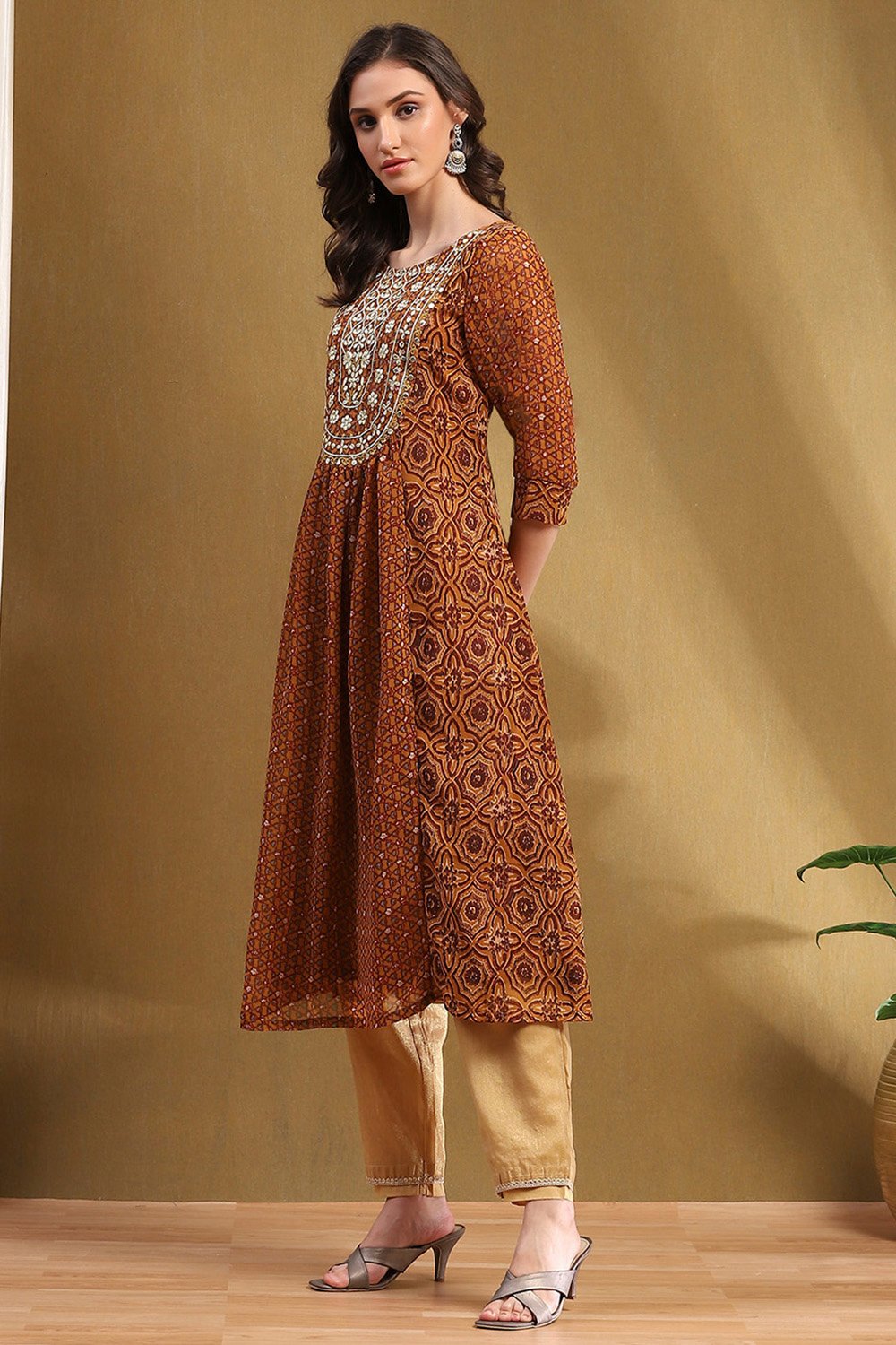 Brown Georgette Printed Gathered A-Line Kurta image number 2