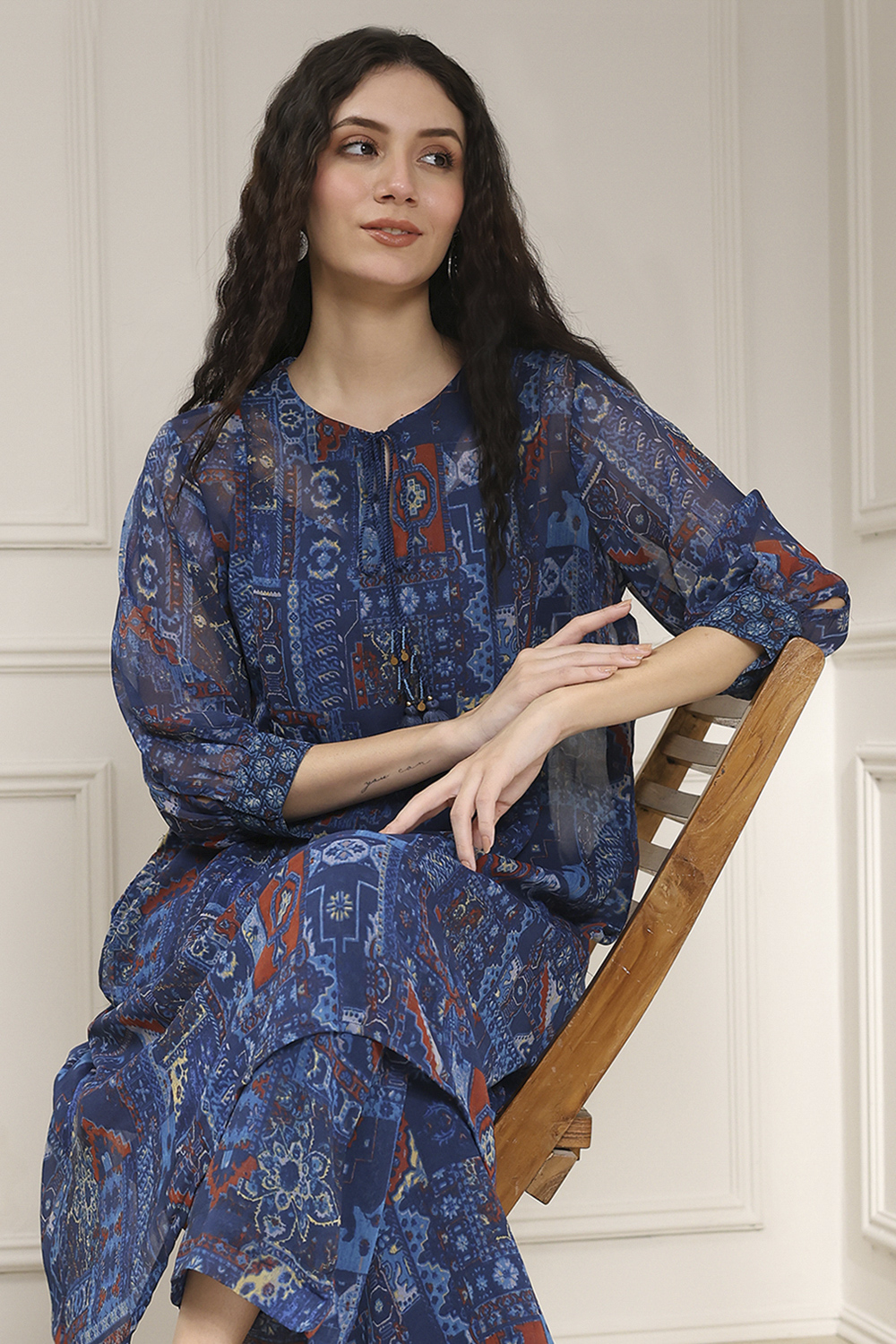 Blue Asymmetric Printed Co-ord Set image number 7