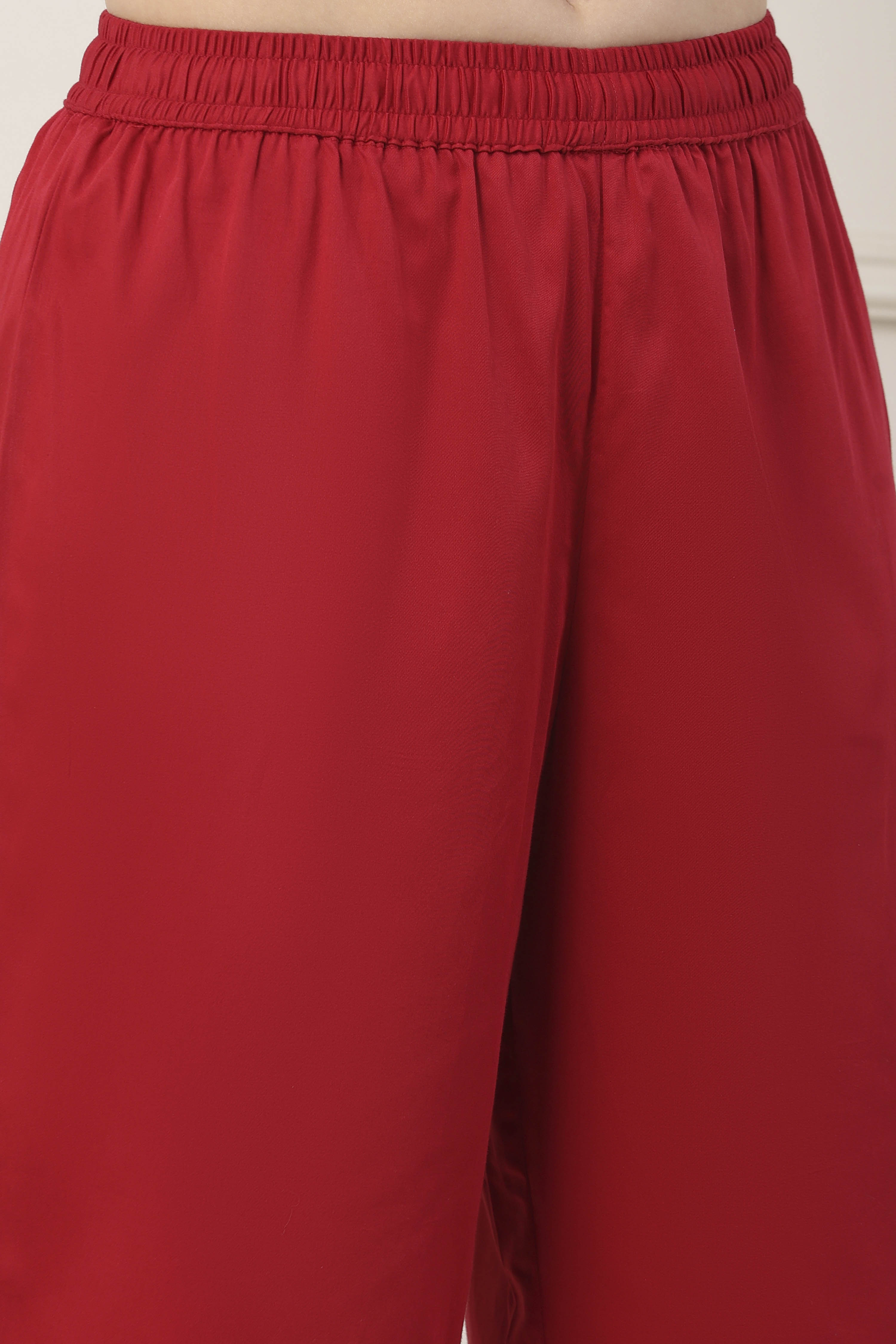 Red Poly Chanderi Yoke Embroidered Straight Suit Set image number 2