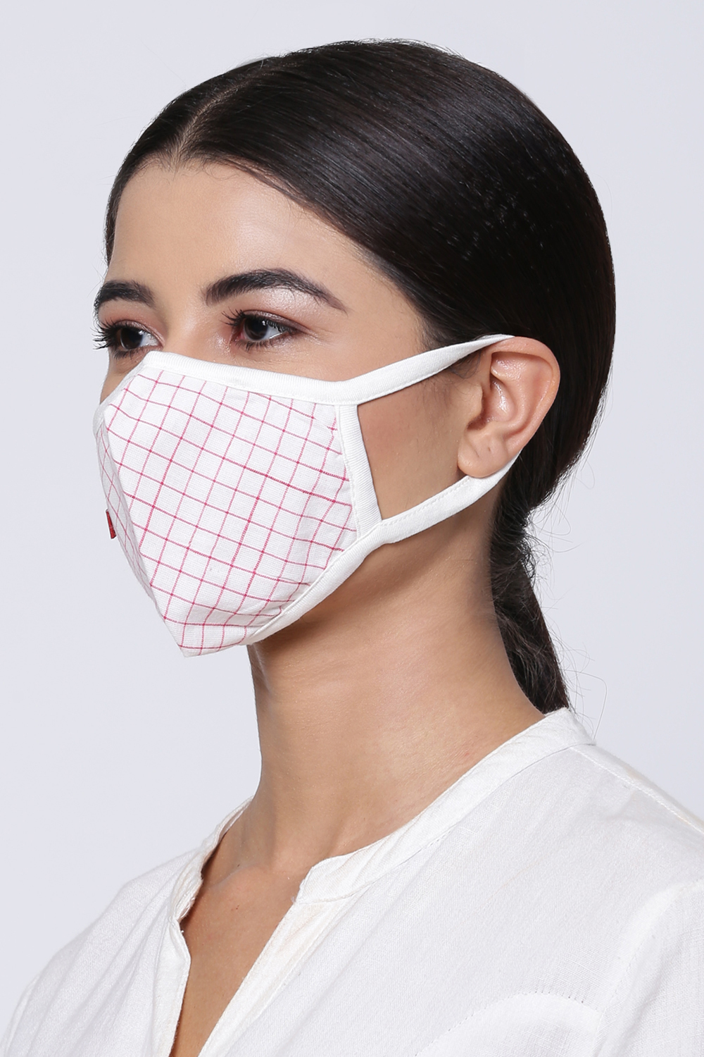White Cotton Yarndyed Face Mask image number 1