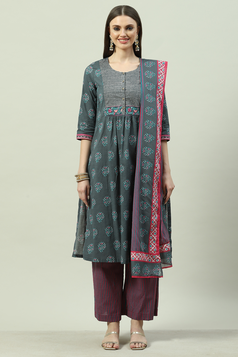 Blue Cotton Straight Suit Set image number 5