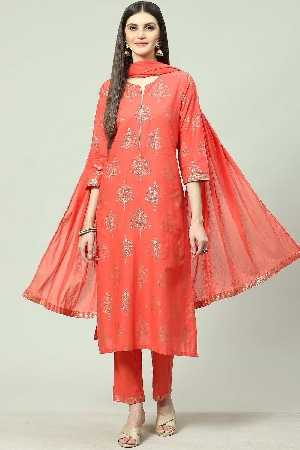 Magenta Floral Foil Printed Straight Suit Set image number 0