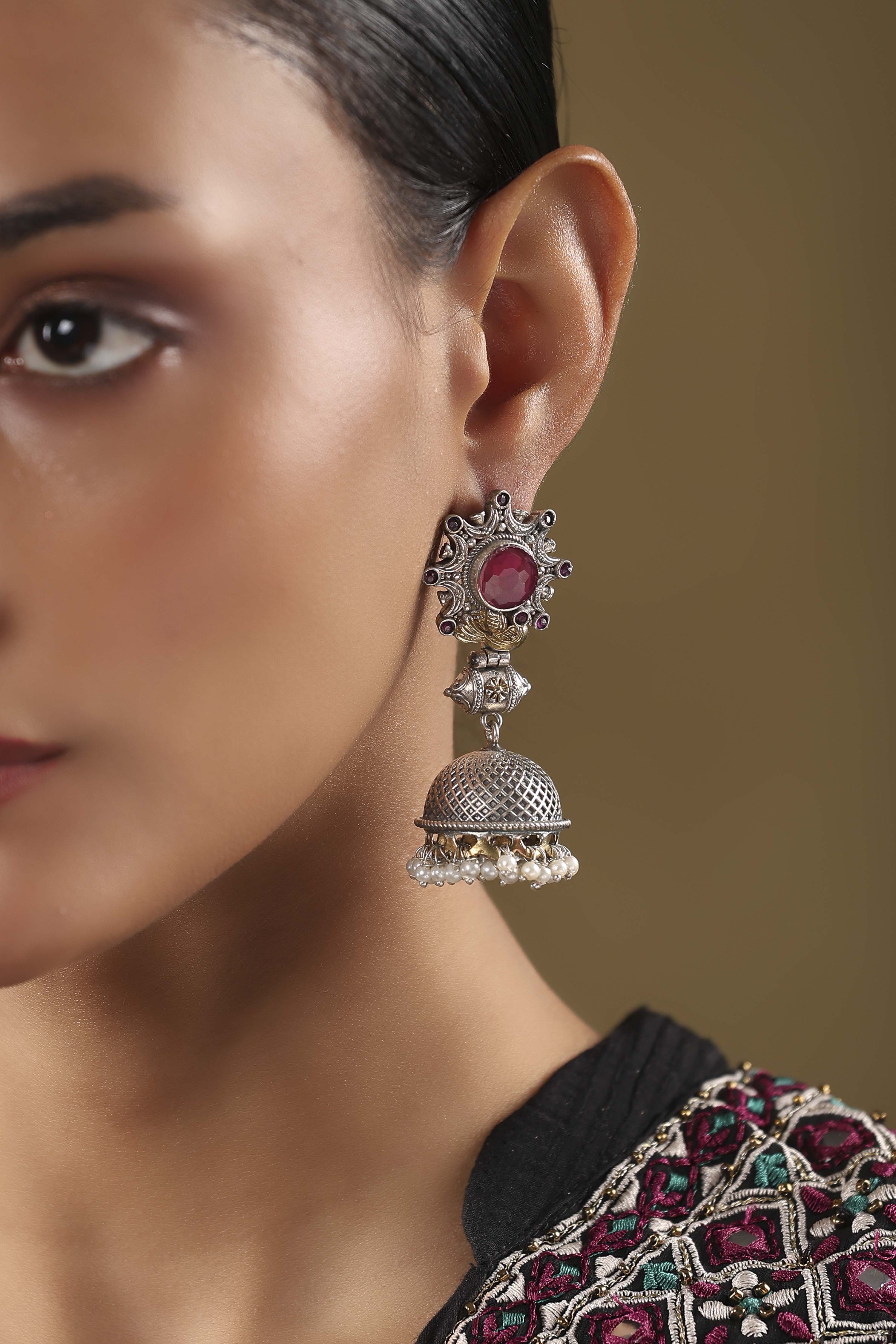 Dark Pink Stone Earrings image number 1