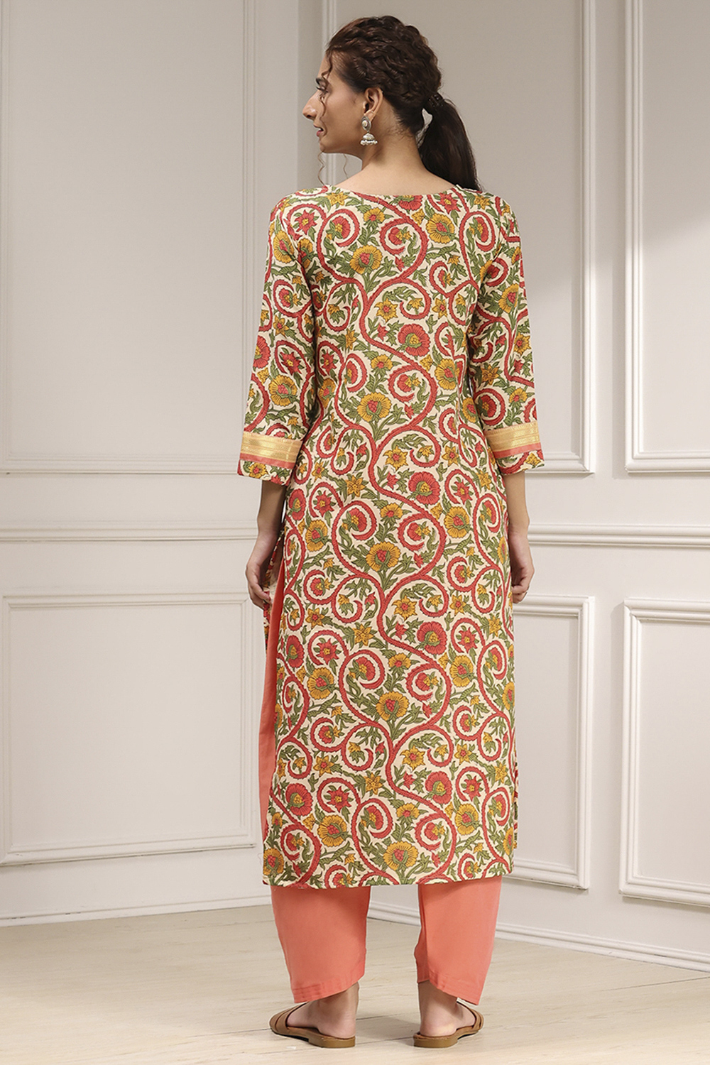 Green Tussar Digital Print Unstitched Suit Set image number 5