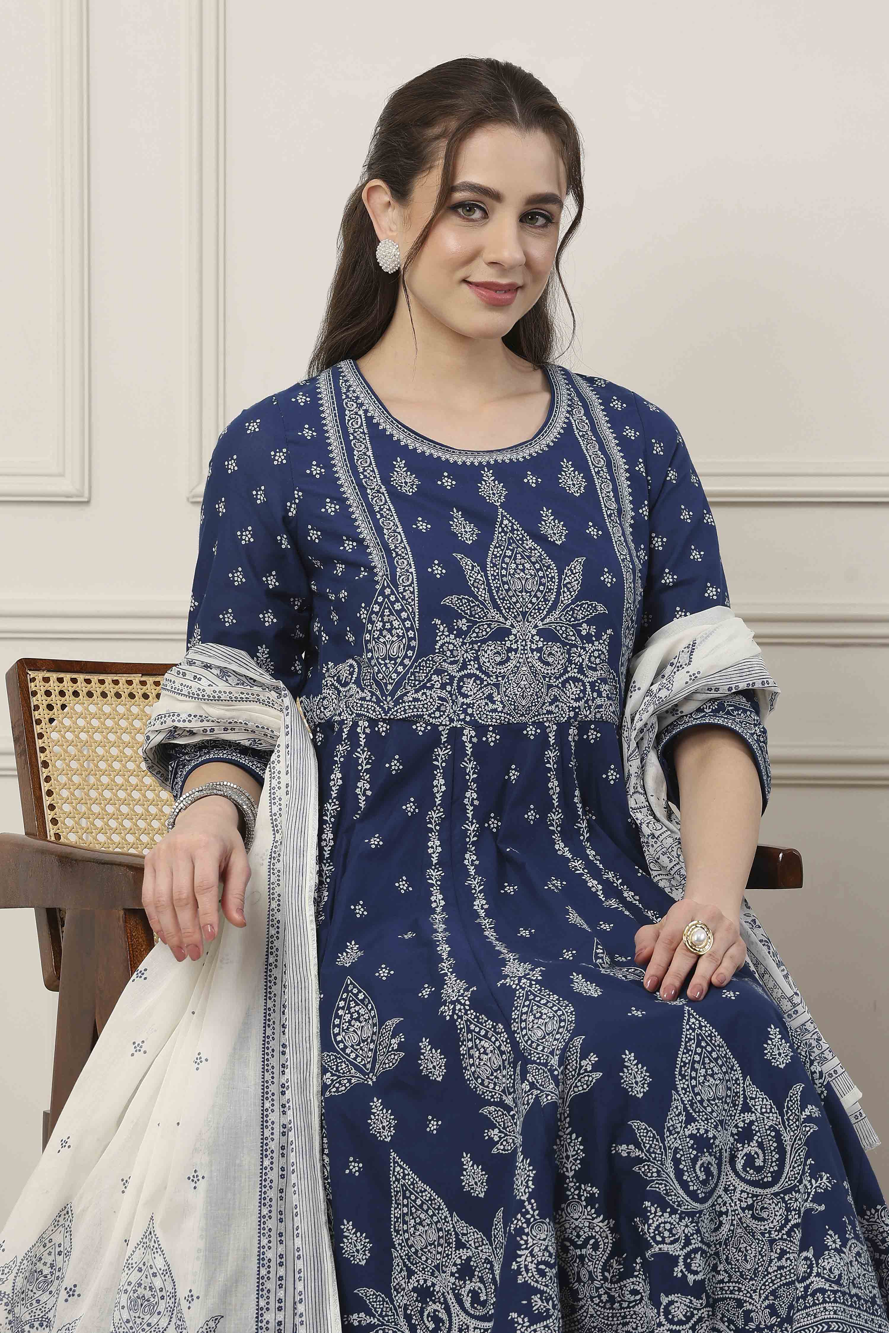 Pink Cotton Ethnic Motif Printed Anarkali Suit Set image number 6