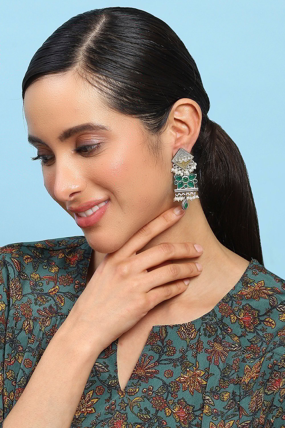 Green Brass Drop & Danglers image number 3