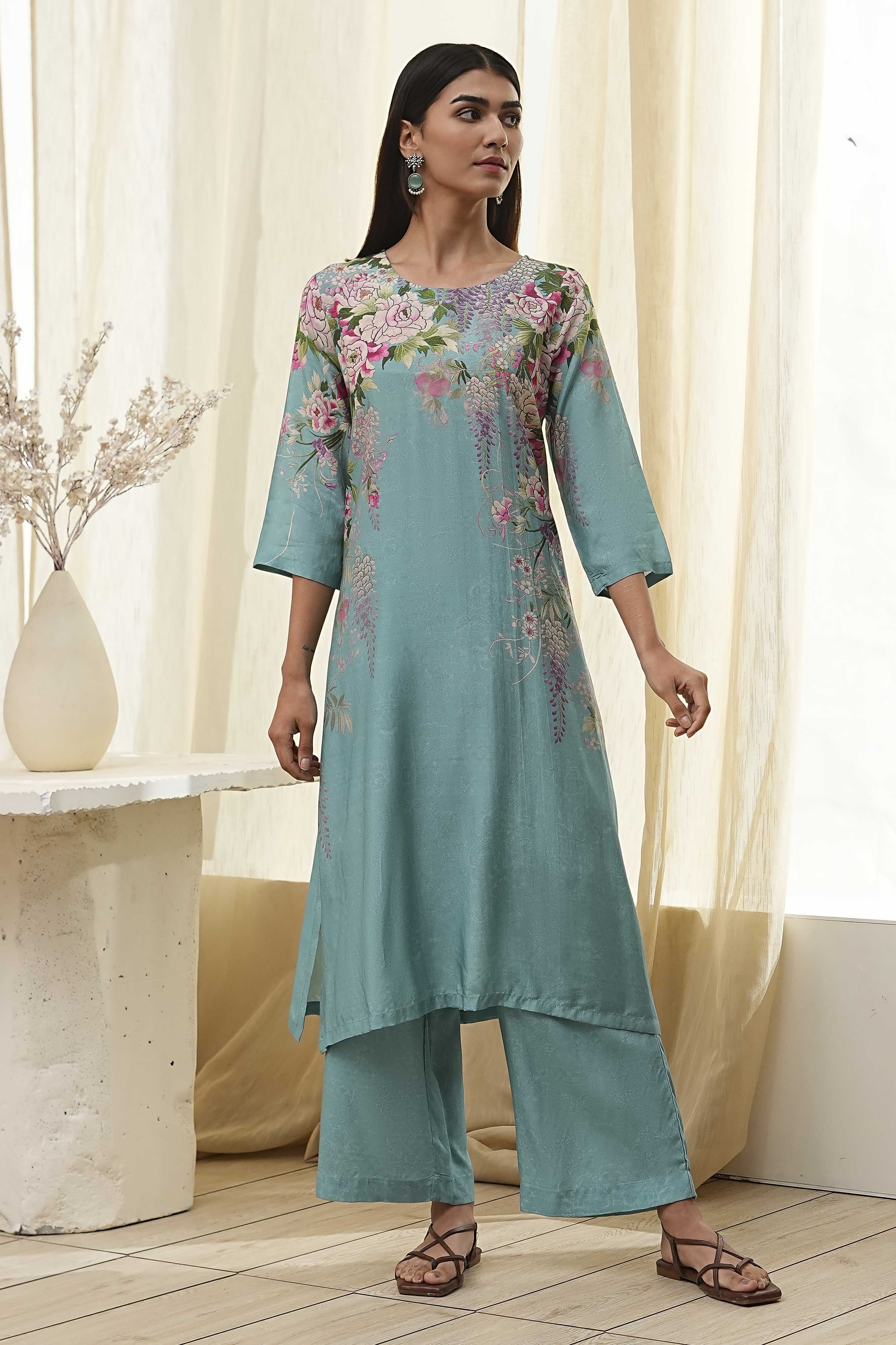 Blue Floral Straight Kurta Set image number 6