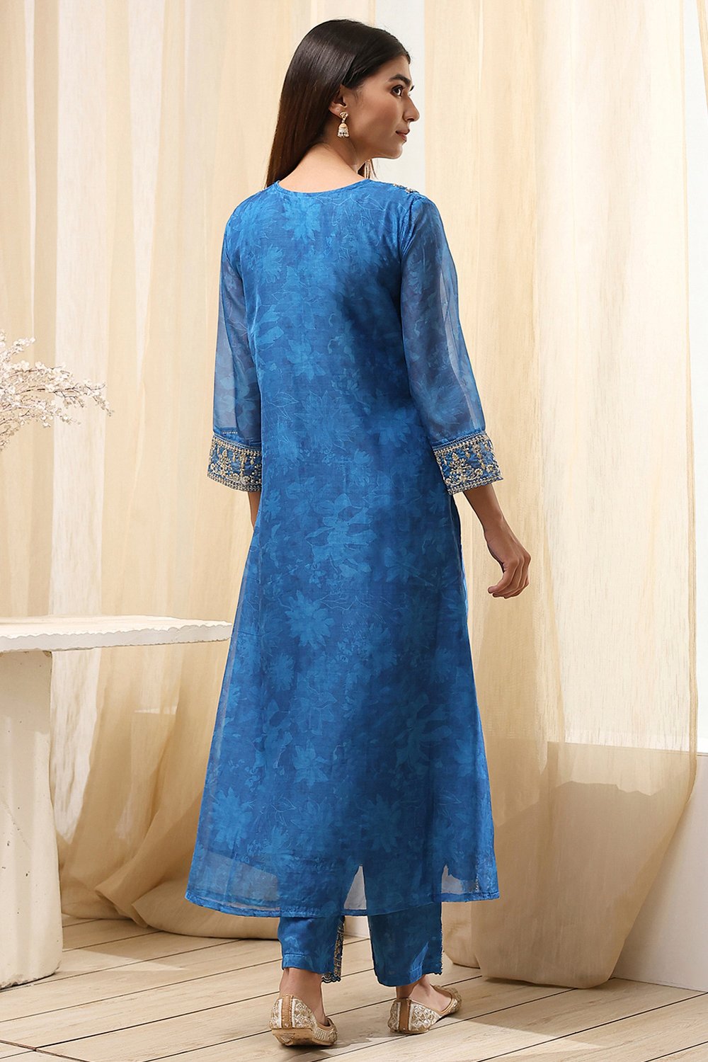 Blue Dyed Straight Suit Set image number 5