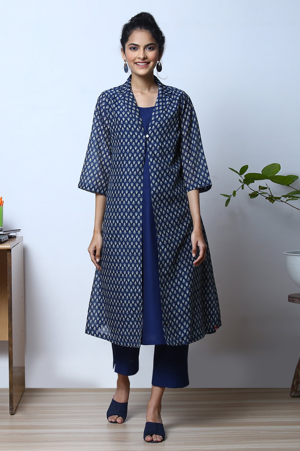 Indigo Art Silk Fusion Kurta Relaxed Pant Suit Set image number 3