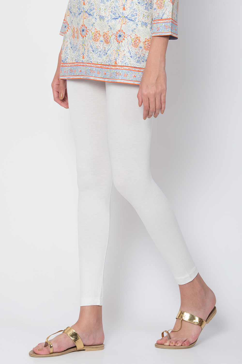 Moss Green Viscose Lycra Solid Leggings image number 2