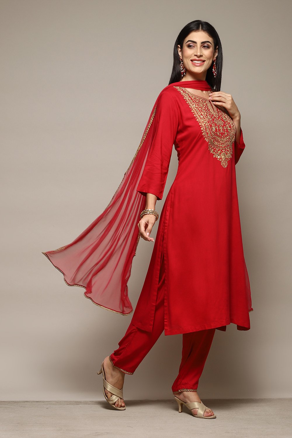 Lime Green LIVA Gathered Kurta Ankle Length Suit Set image number 6