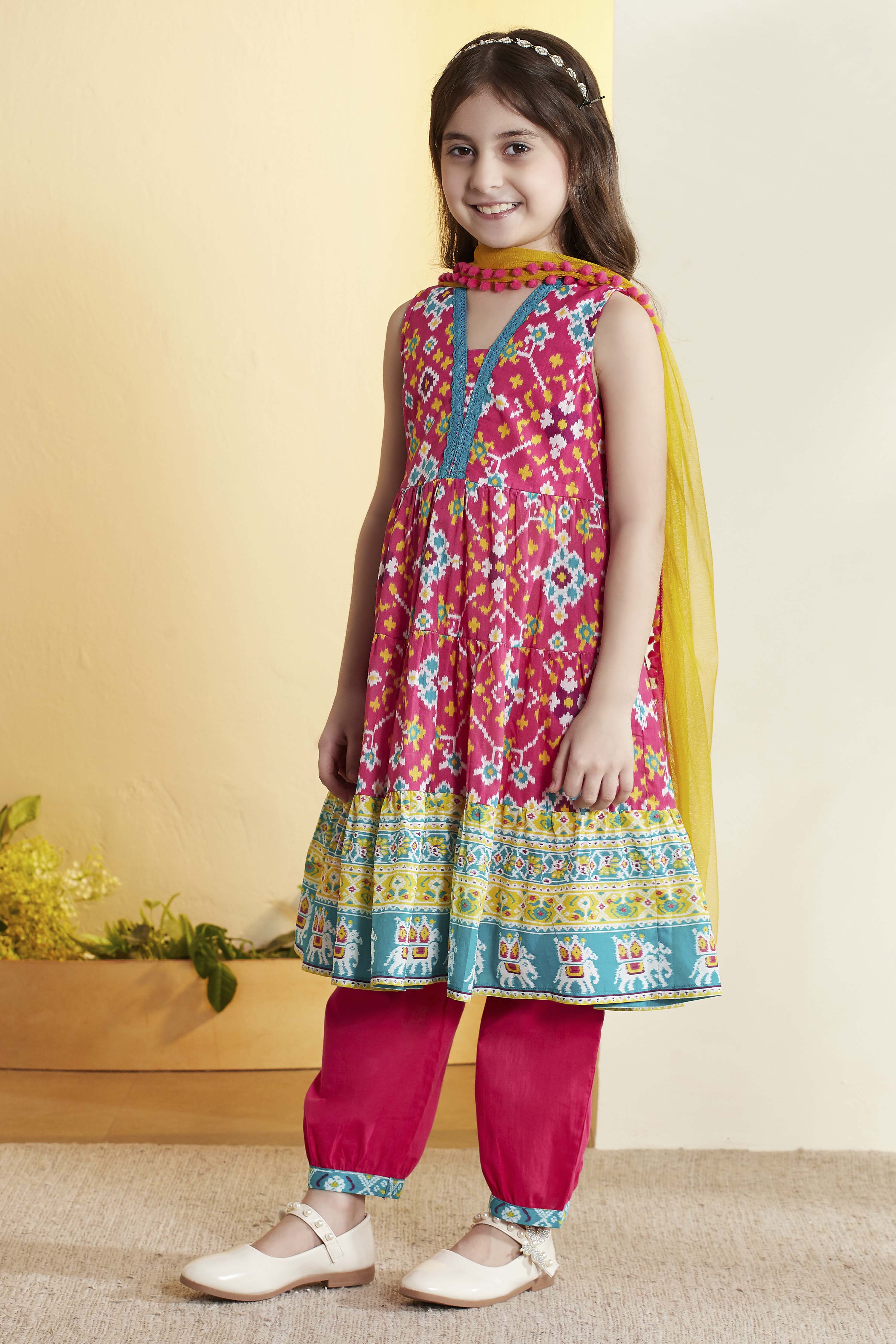 Pink Printed Tiered Cotton Kurta Set image number 3