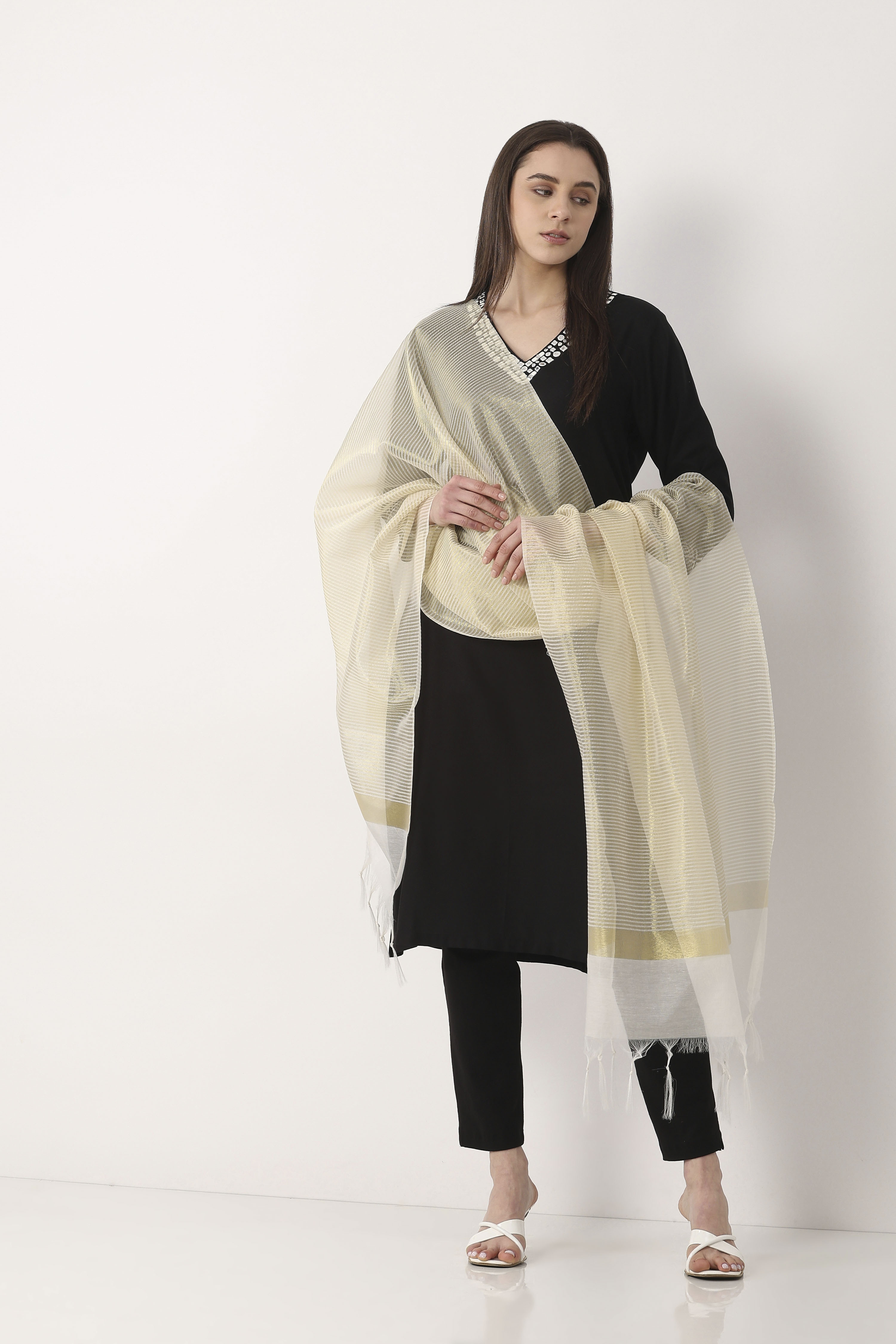 Gold Art Silk Dupatta image number 0