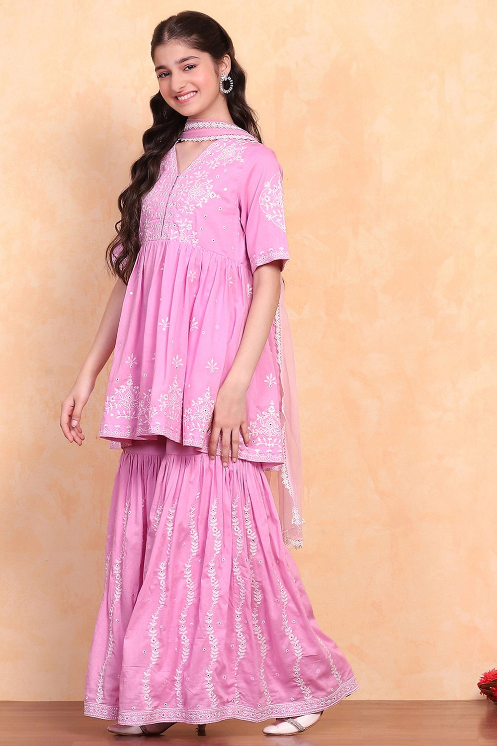 Pink Cotton Peplum Suit Set image number 3